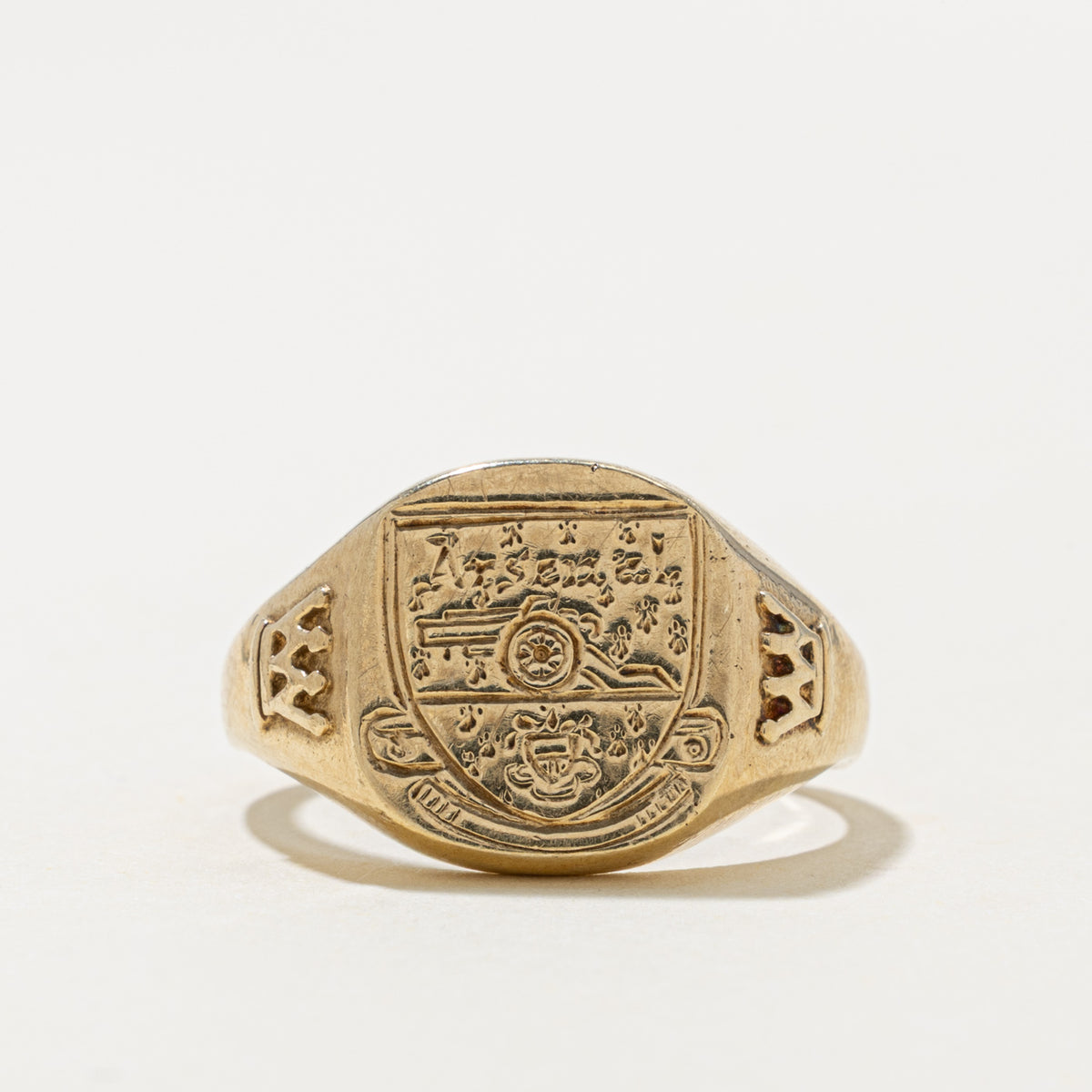 London Yellow Gold Engraved Arsenal FC Signet Ring | SZ 9