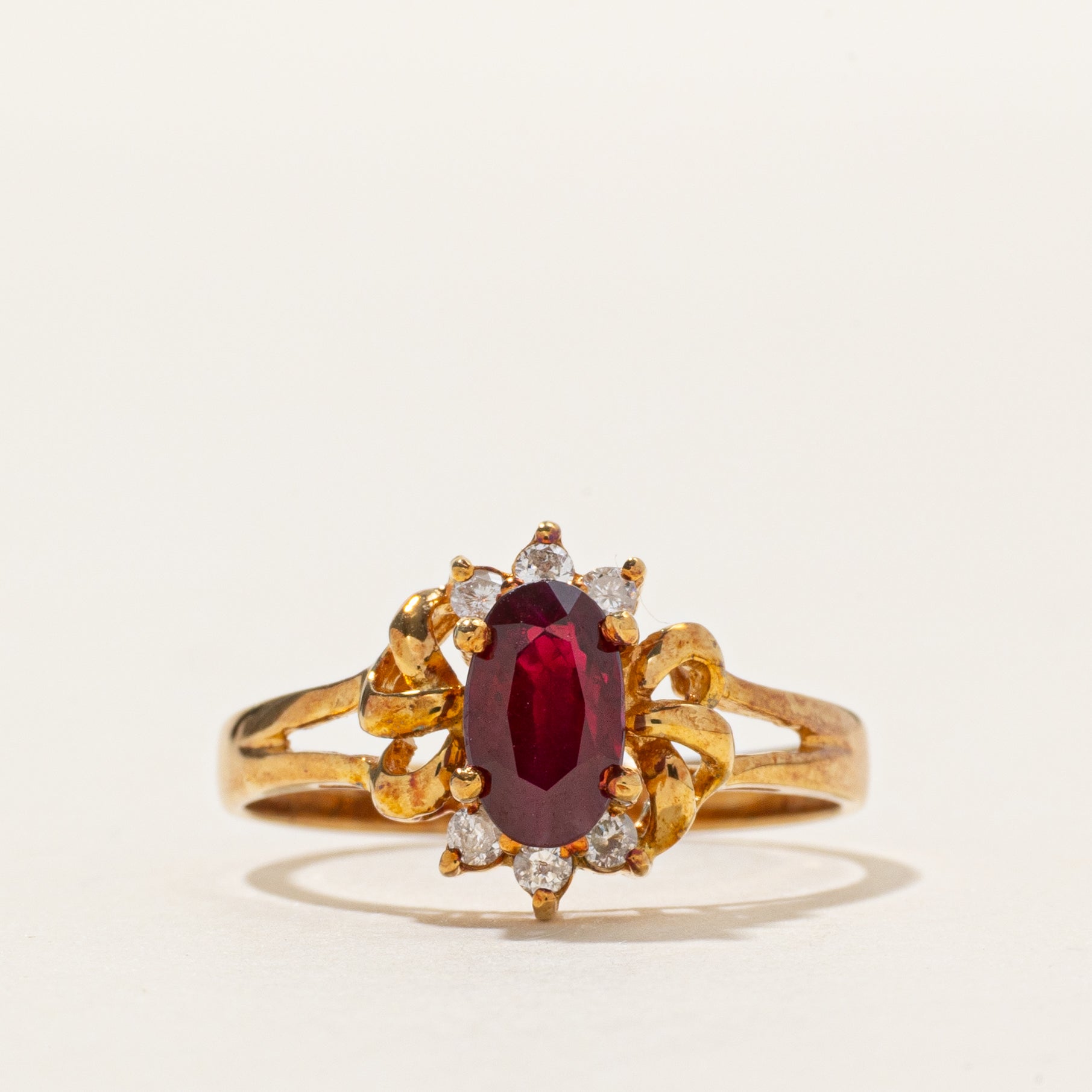 18k Ruby & Diamond Petal Split Shank Ring | 0.50ct, 0.09ctw | SZ 5.75