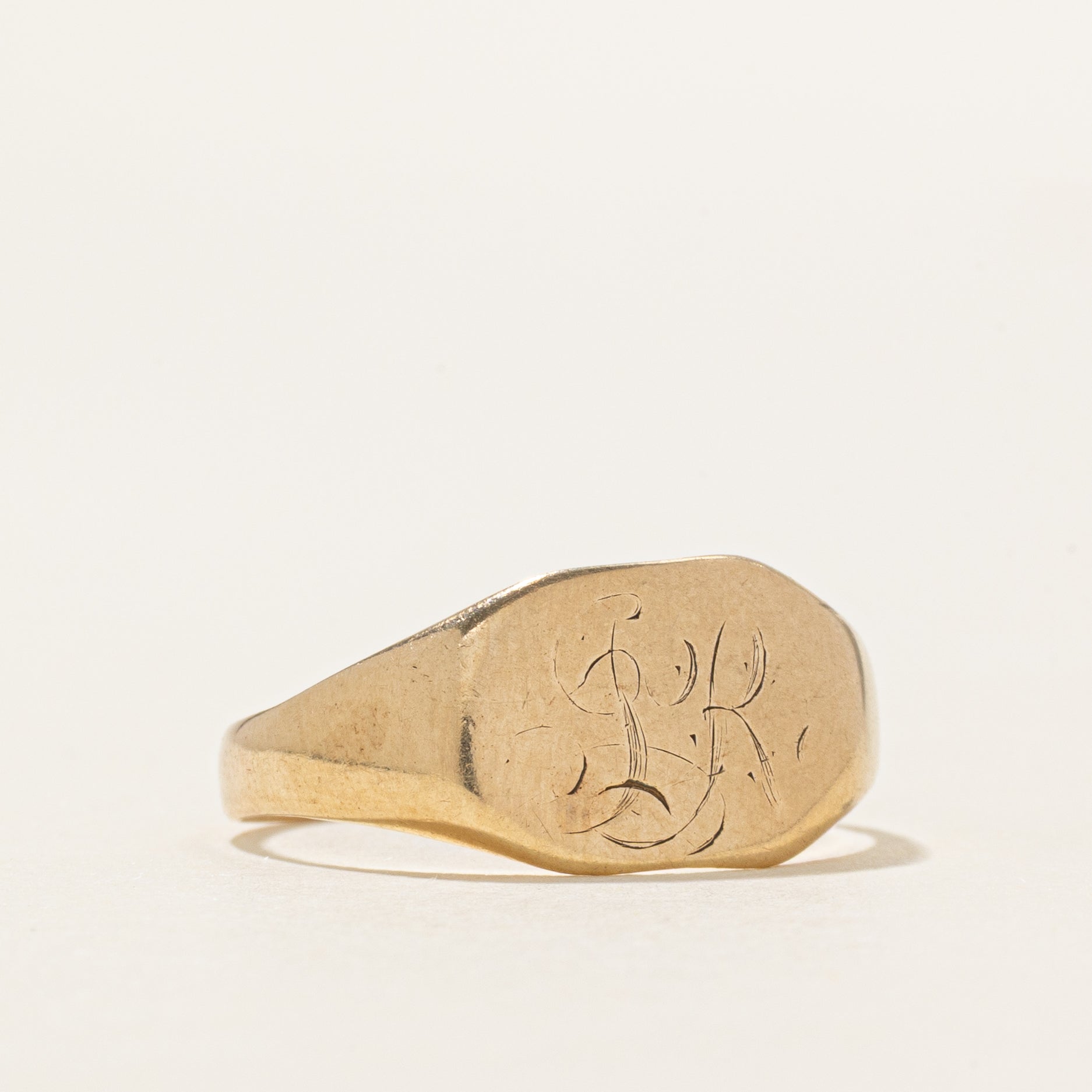 10K Yellow Gold "JR" Initial Signet Ring | SZ 7