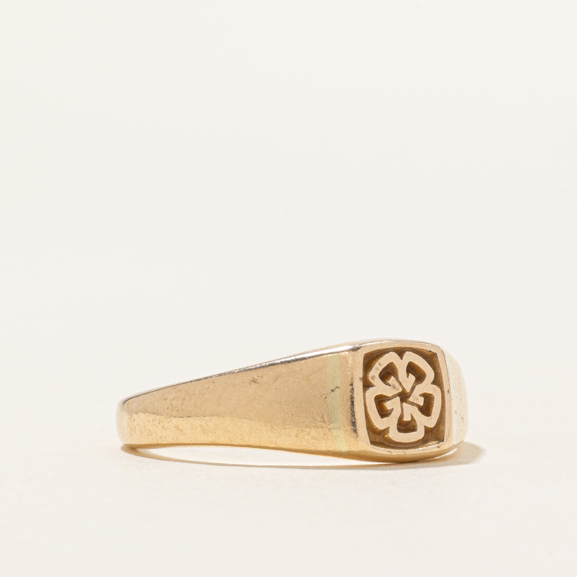 10K Yellow Gold Floral Signet Ring | 7mm | SZ 8