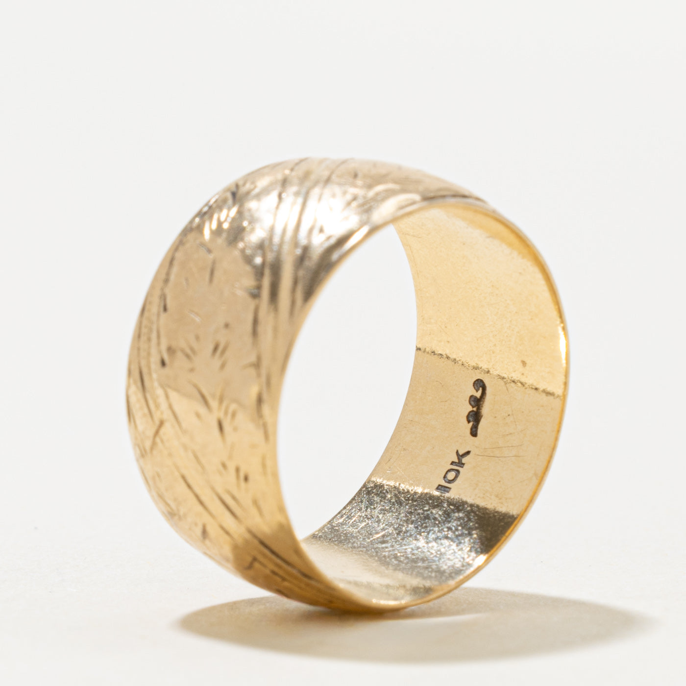 10k Yellow Gold Leaf Engraved Cigar Band | 9.80mm | SZ 7.75