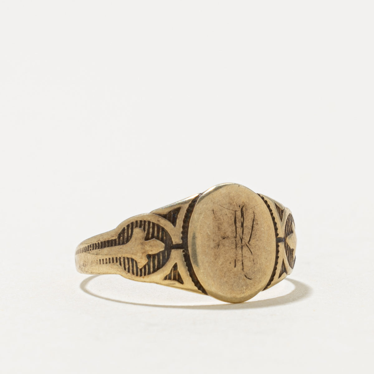 10k Yellow Gold Engraved Signet Ring | SZ 6.75