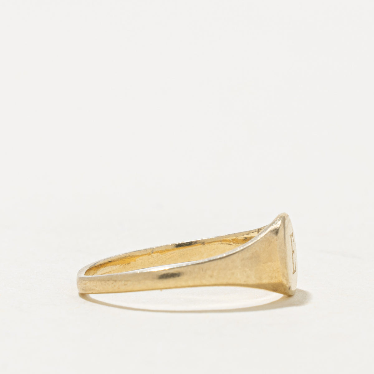 10k Yellow Gold "E" Initial Signet Ring | SZ 4.5