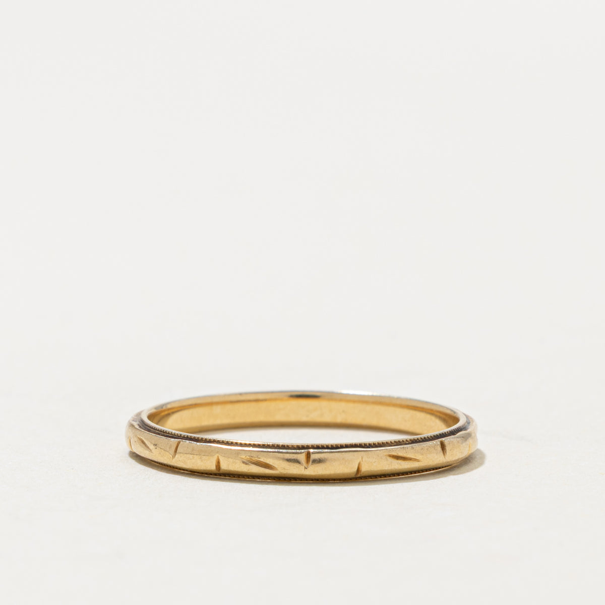 14k Yellow Gold Milgrain Textured Band | 2.10mm | SZ 6.75