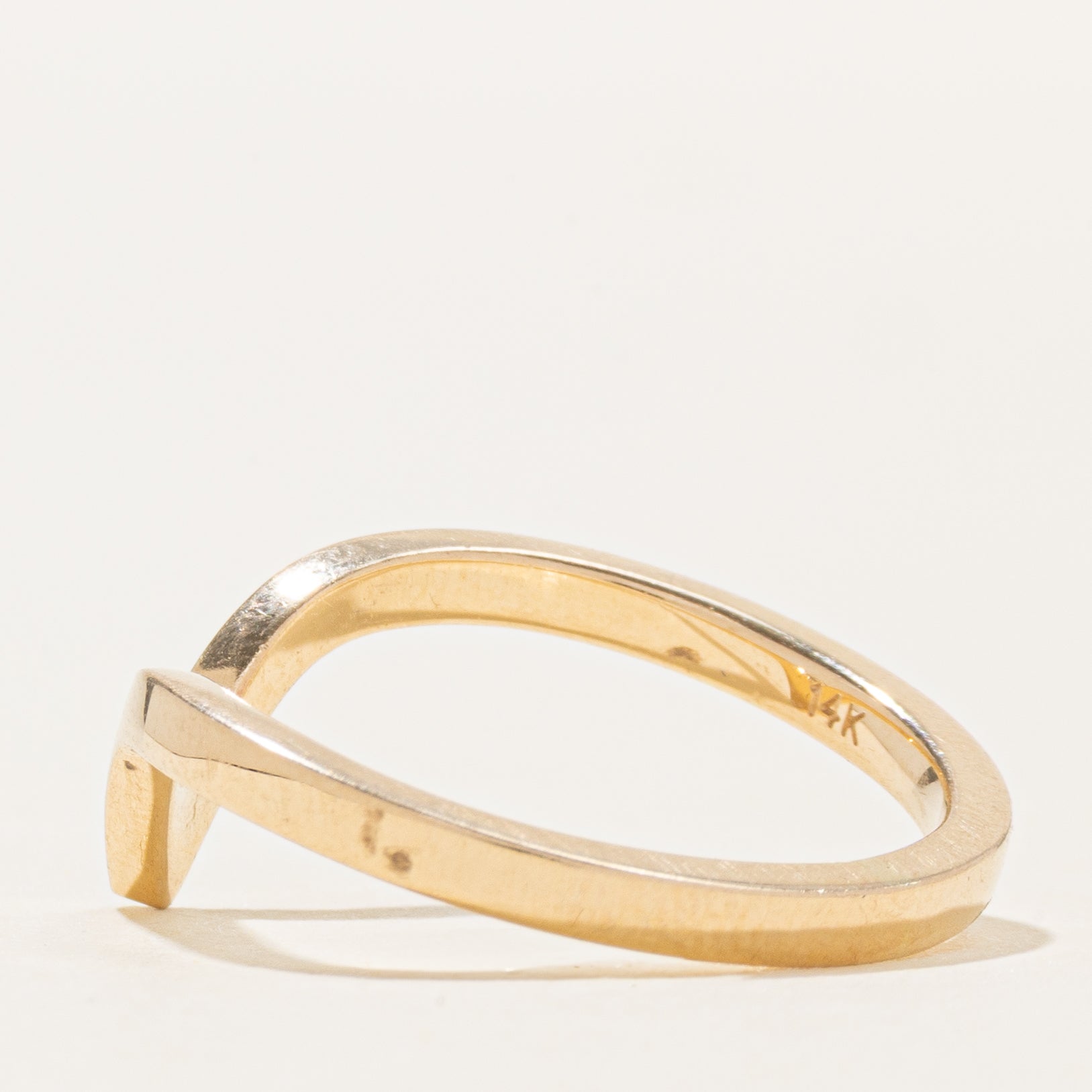 14K Yellow Gold Chevron Ring | SZ 7.5