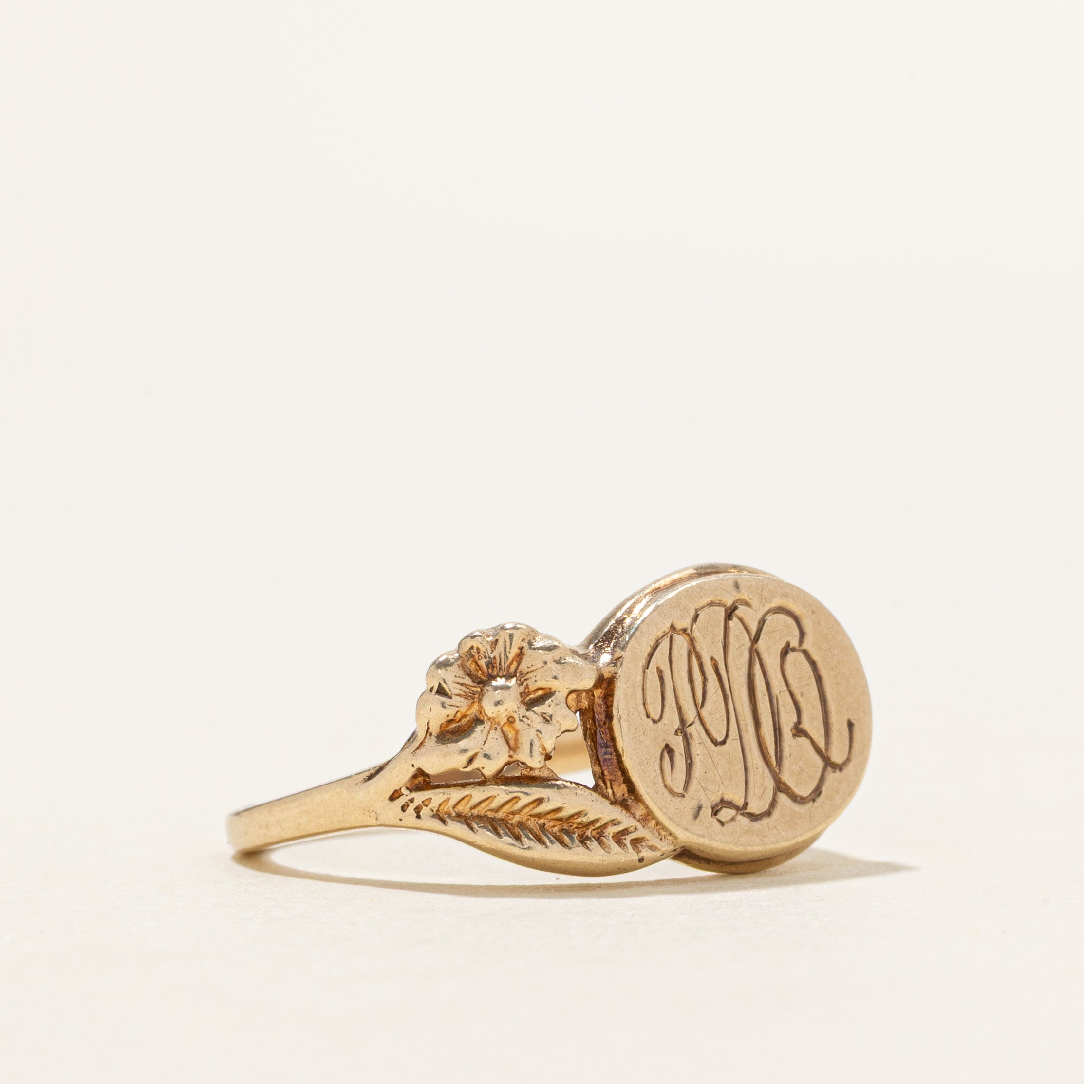 10k Yellow Gold "PDG" Initial Floral Ring | SZ 5.75