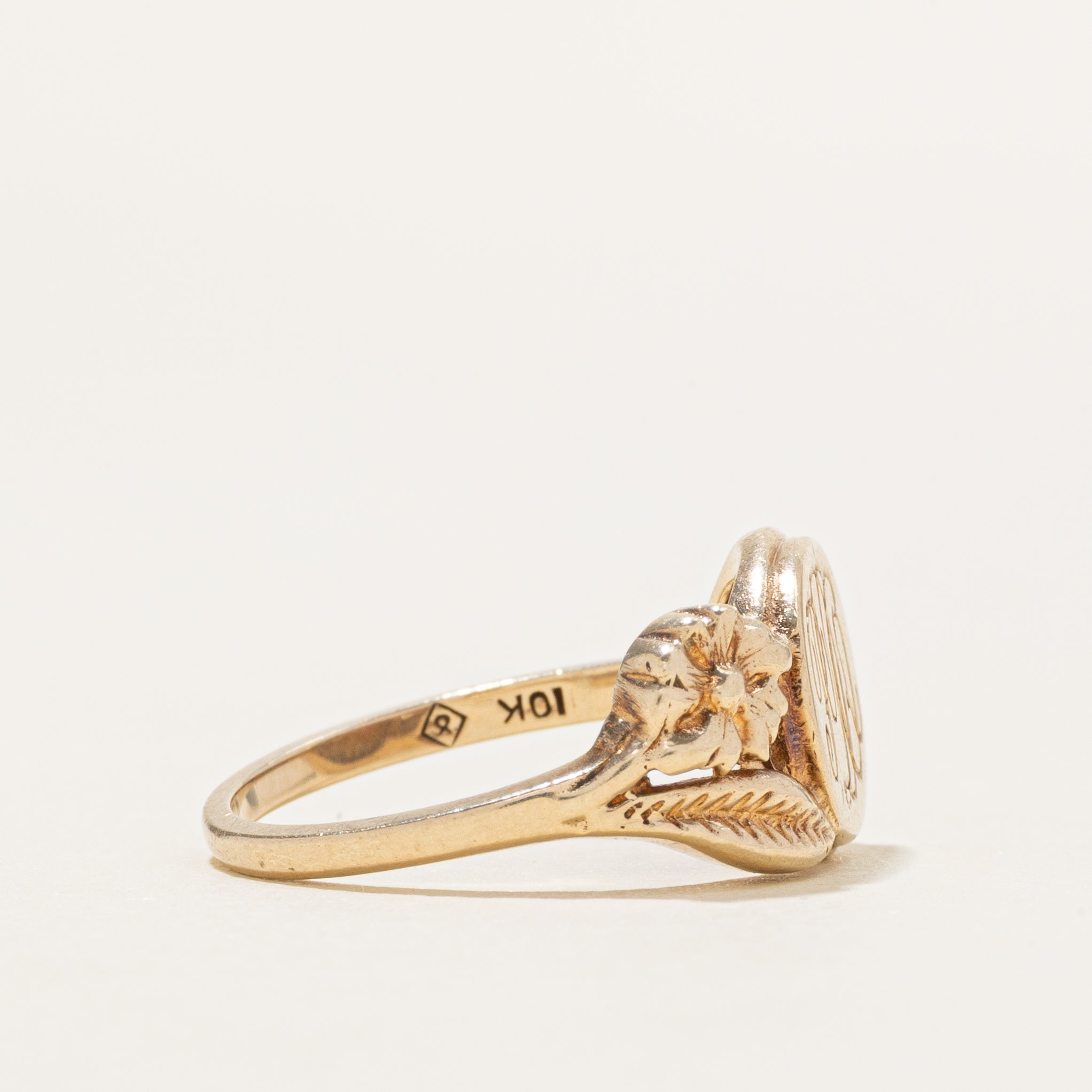 10k Yellow Gold "PDG" Initial Floral Ring | SZ 5.75