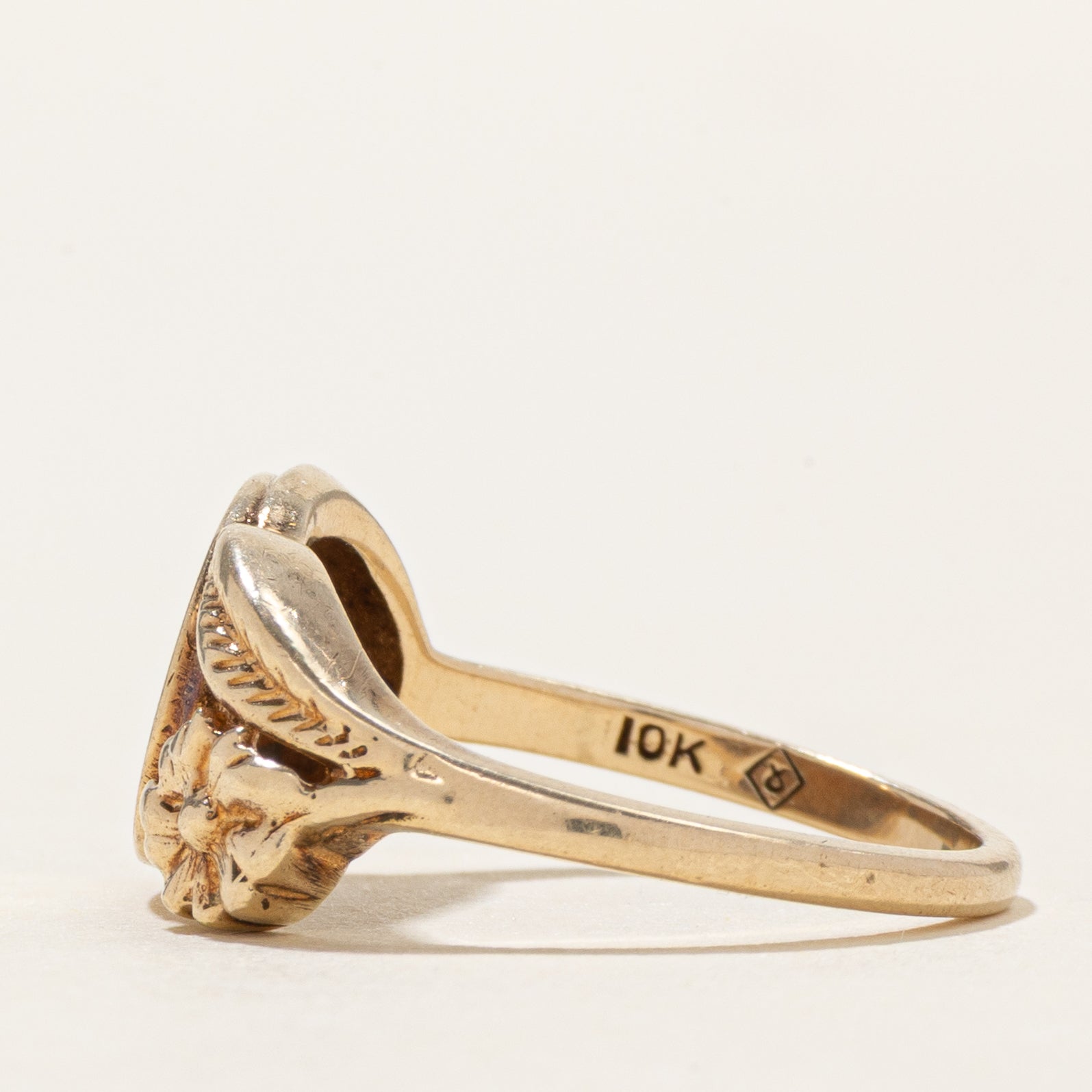 10k Yellow Gold "PDG" Initial Floral Ring | SZ 5.75