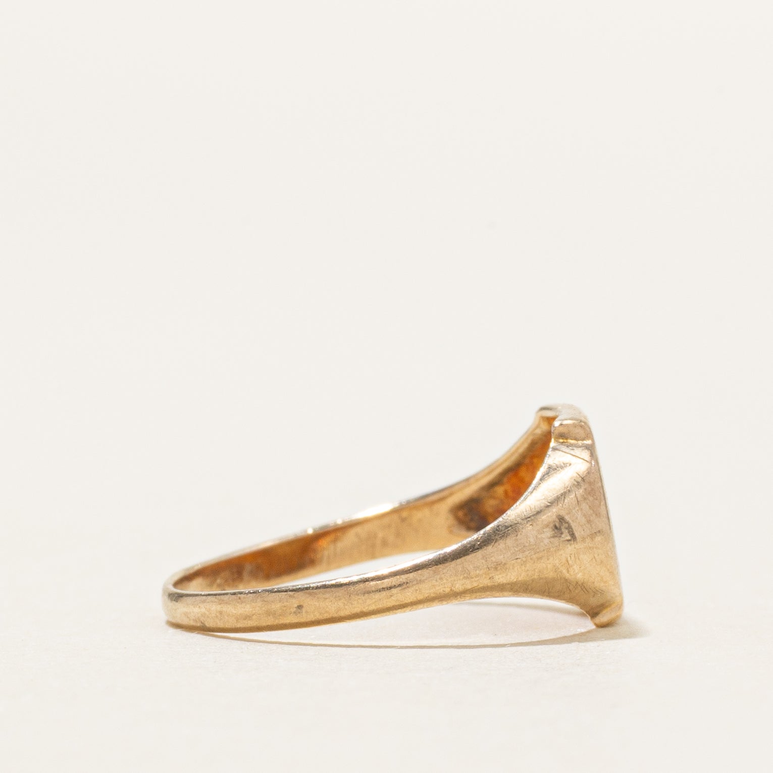10k Yellow Gold "M" Initial Pinky Signet Ring | SZ 3