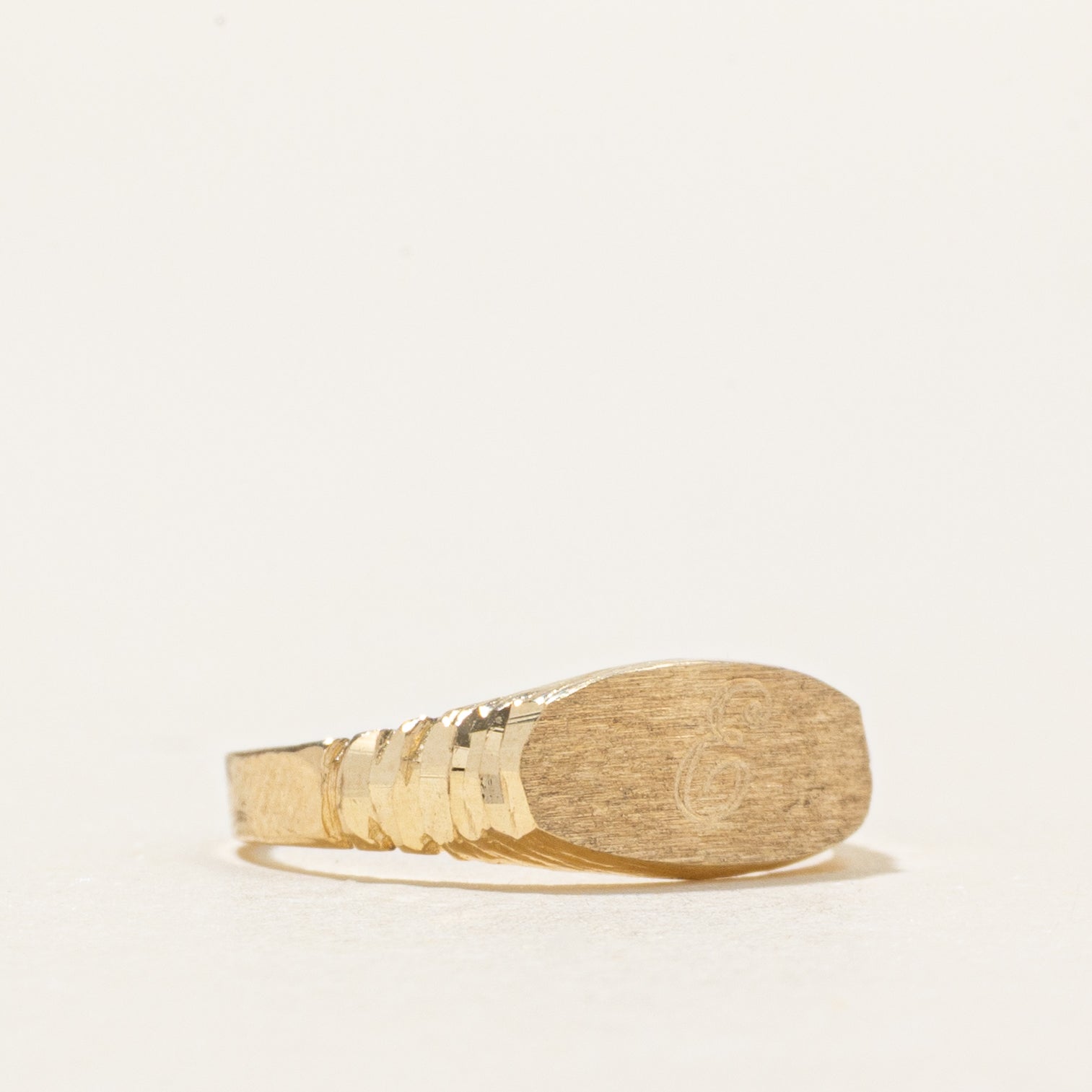 10k Yellow Gold Fluted "E" Initialized Pinky Signet Ring | SZ 1.75