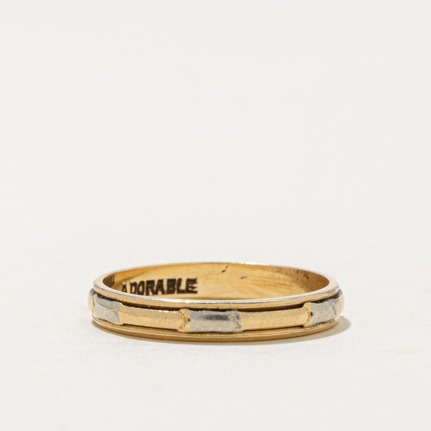 14k Yellow & White Gold Textured Band | 2.90mm | SZ 5.5