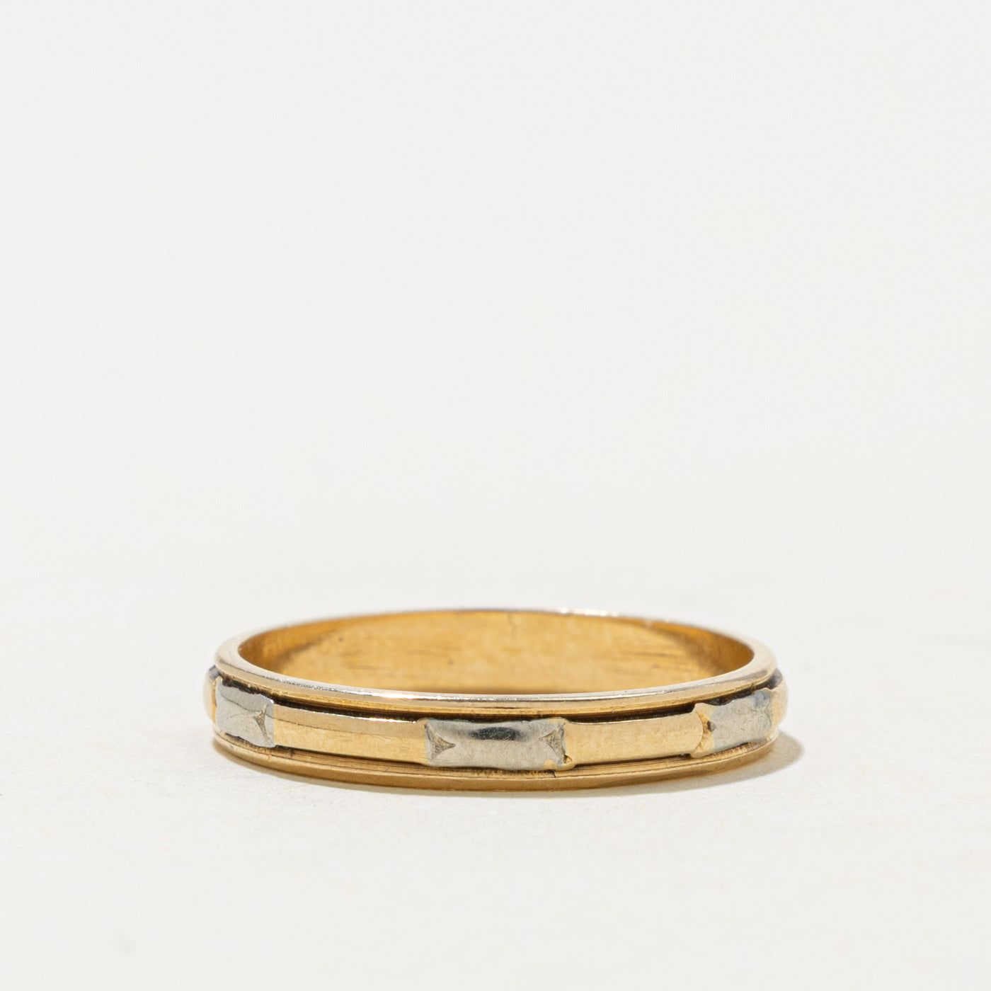 14k Yellow & White Gold Textured Band | 2.90mm | SZ 5.5