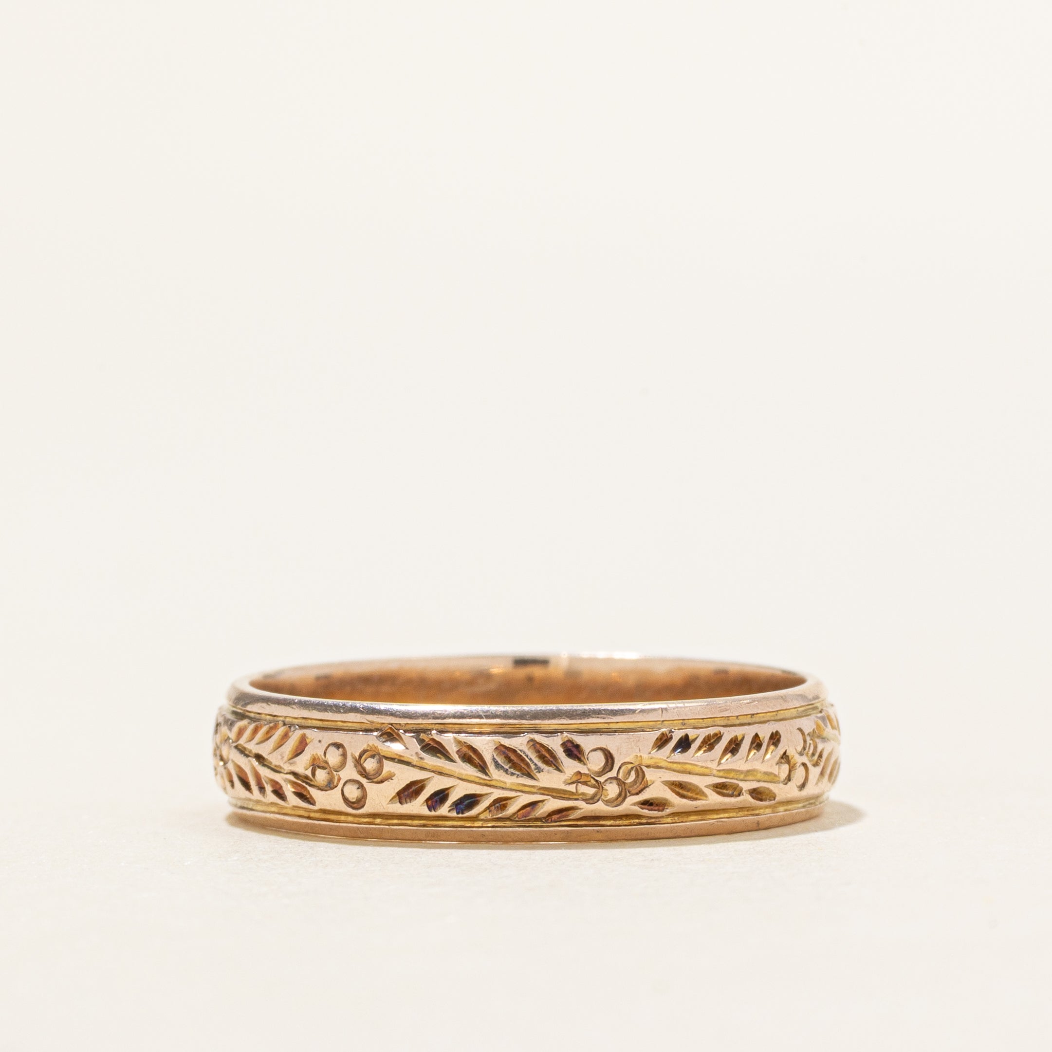 9k Yellow Gold Engraved Floral Band | 4.5mm | SZ 8.5