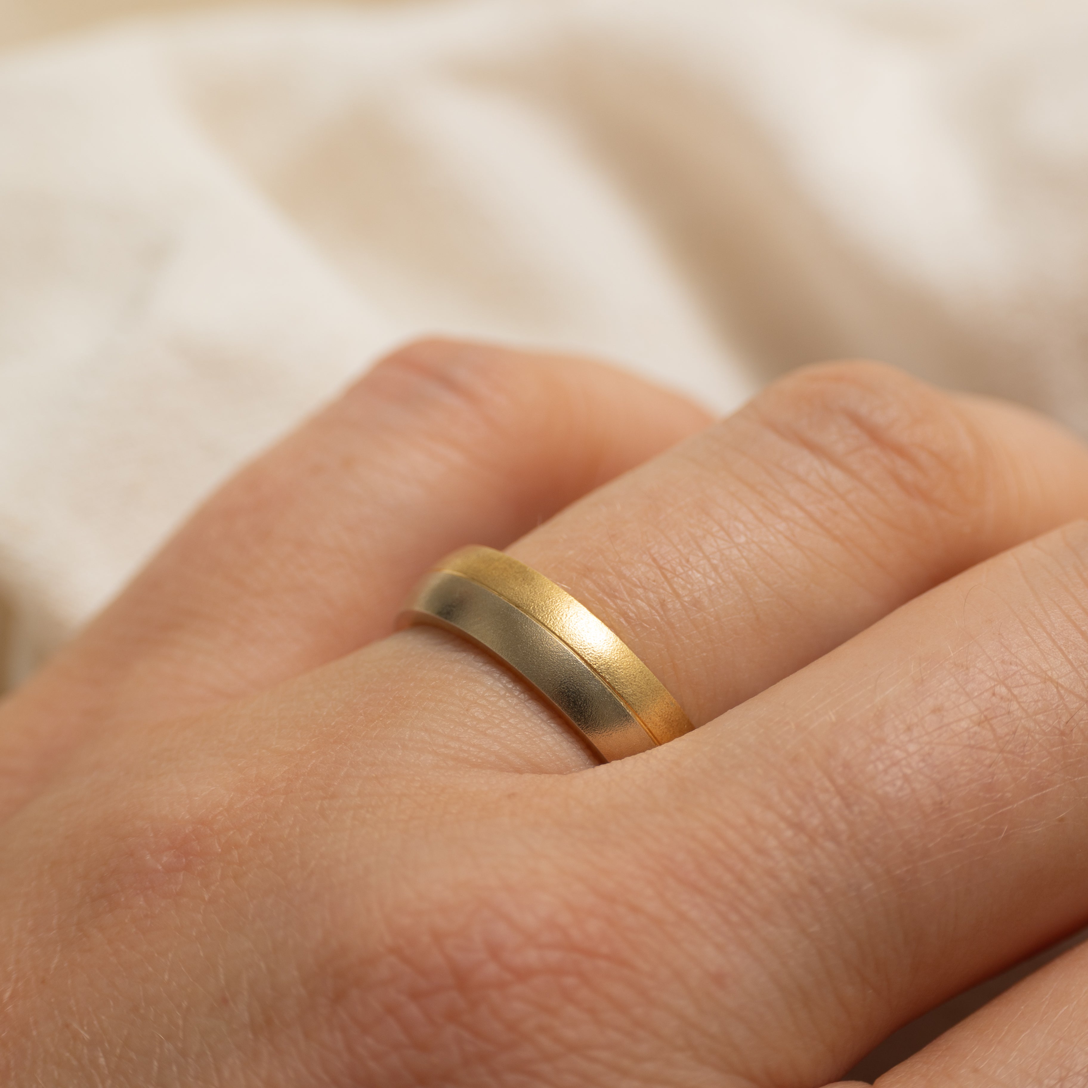 18K Two Tone Gold Matte Band | 5mm | SZ 6.25