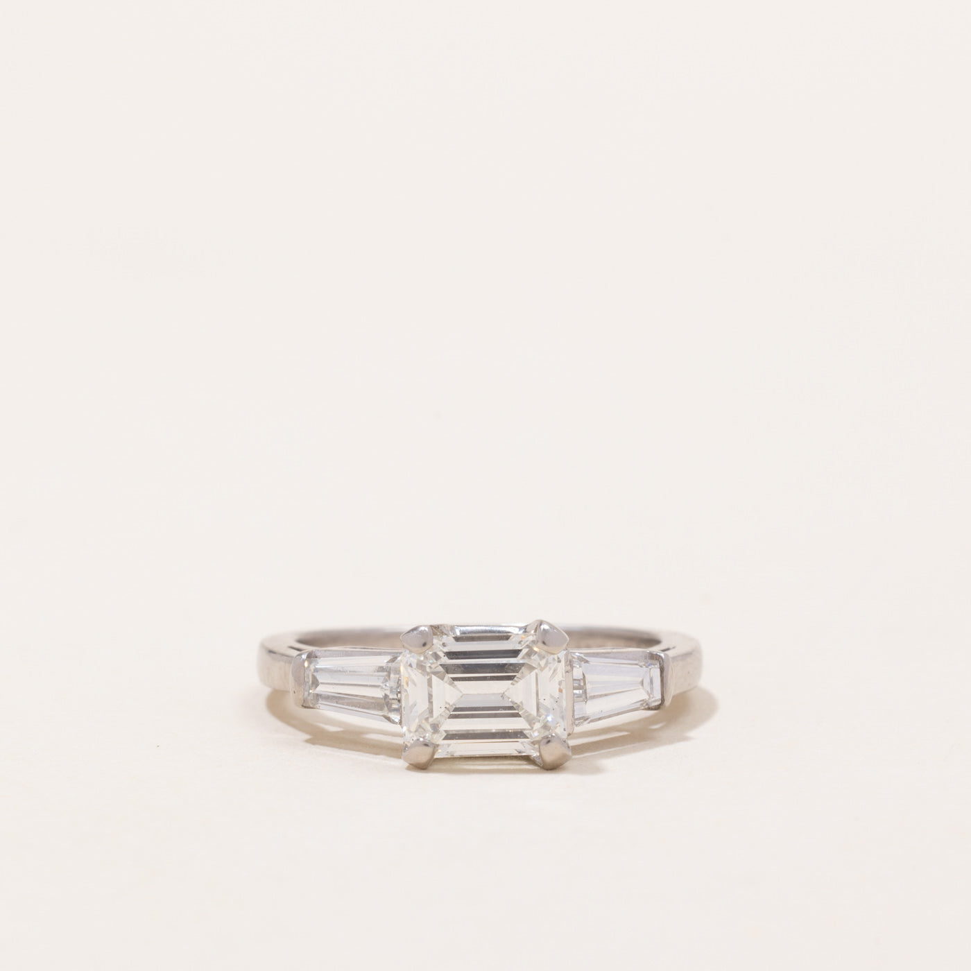 Vintage East-West Diamond Engagement Ring | 0.96ct SI1 H | 0.38ctw | SZ 3.75 |