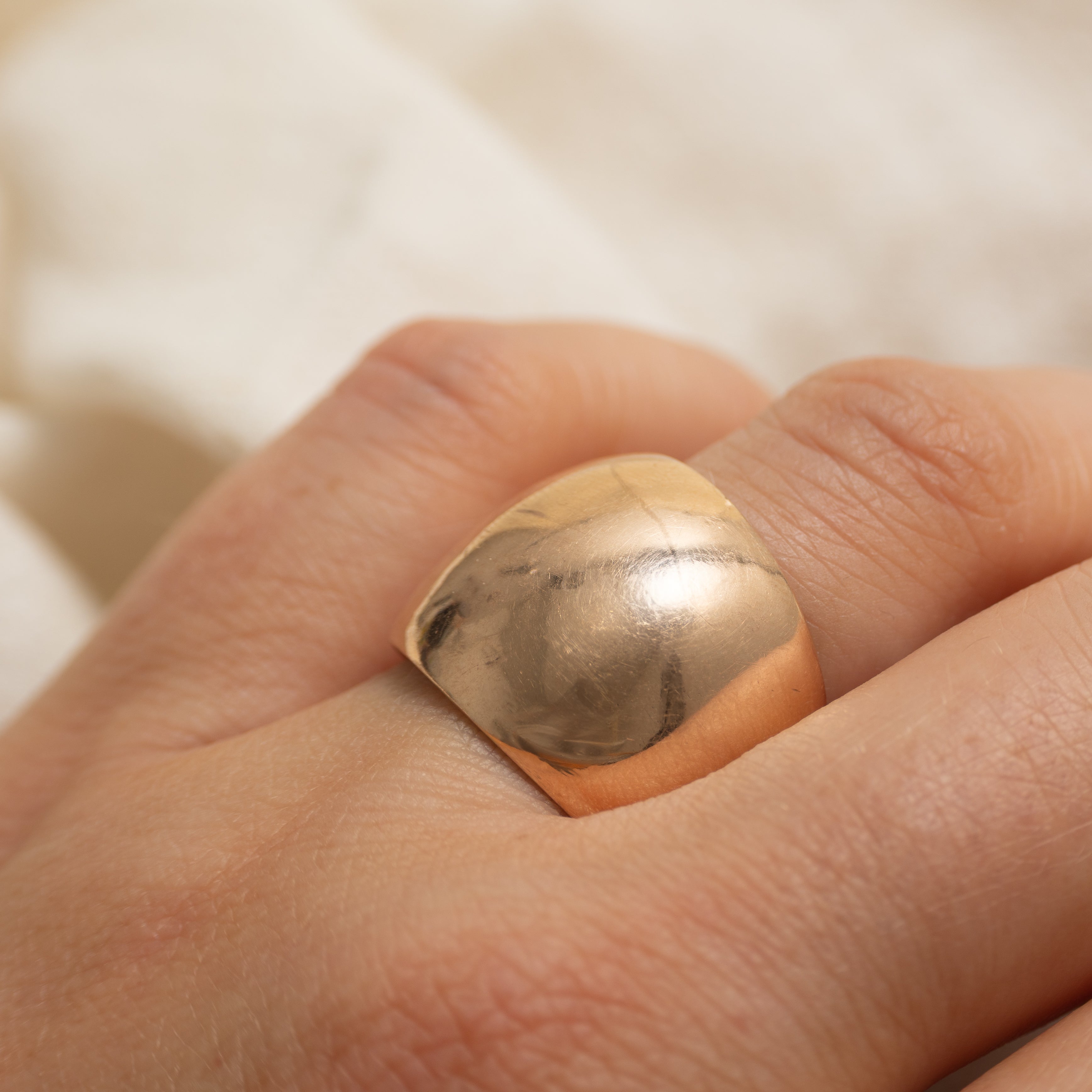 14K Tapered Low Dome Band | SZ 7.75