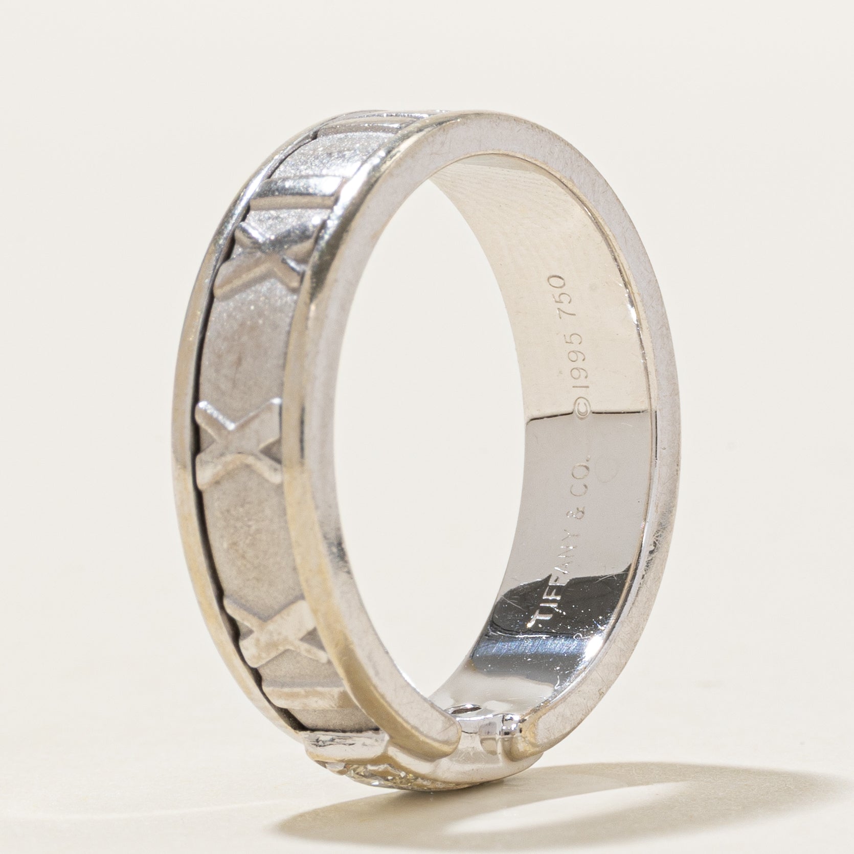 'Tiffany & Co' 1995 Italian 18k Diamond Atlas Ring | 0.18ctw | SZ 7