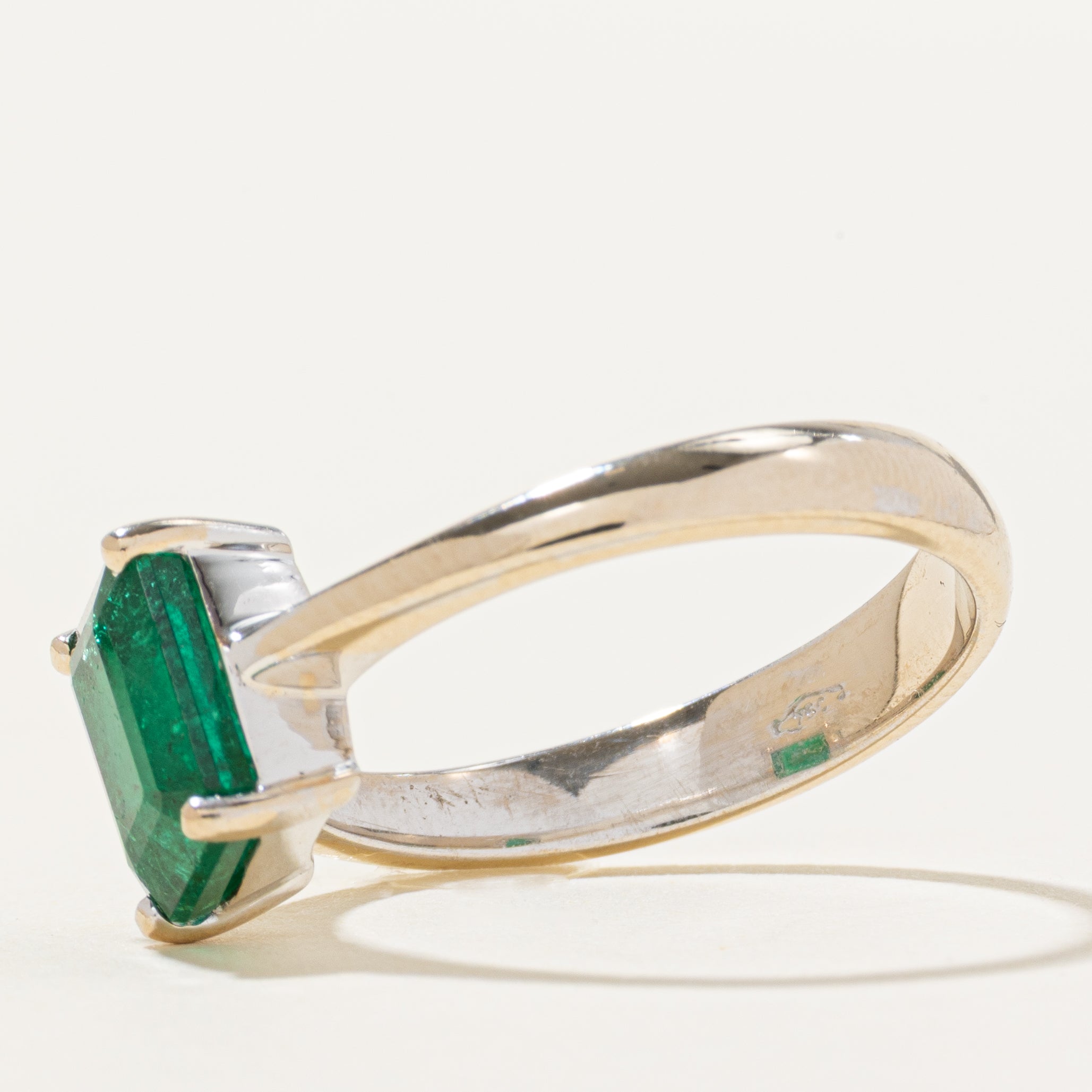 18k Solitaire Vivid Green Emerald Ring | 2.40ct | SZ 8.5