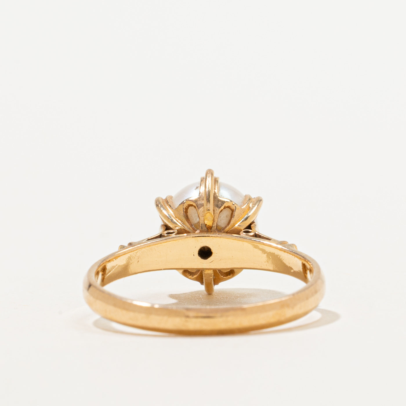 Claw Set Pearl Solitaire Ring | SZ 6.5 |