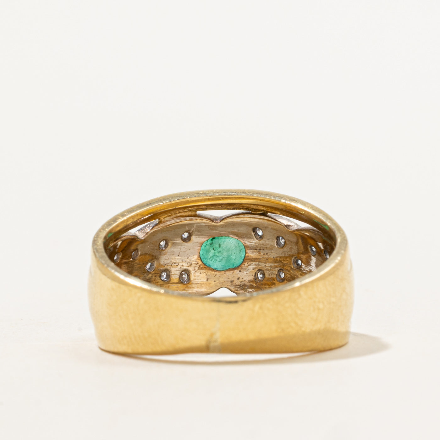 Emerald & Diamond Ring | 0.32ct, 0.18ctw | SZ 6 |