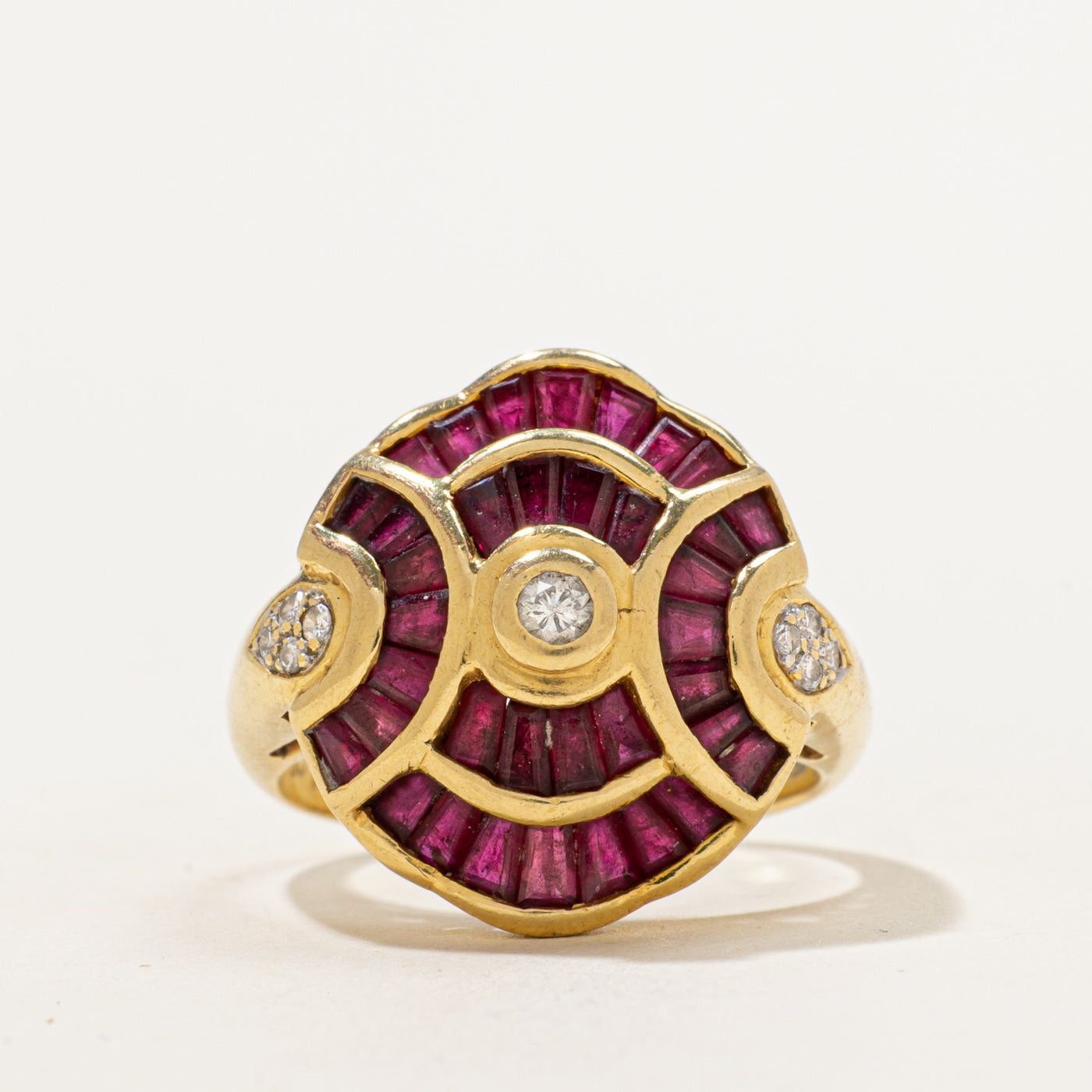 Bague cocktail rubis et diamants | 1,26 ct, 0,15 ct | Taille 7 |