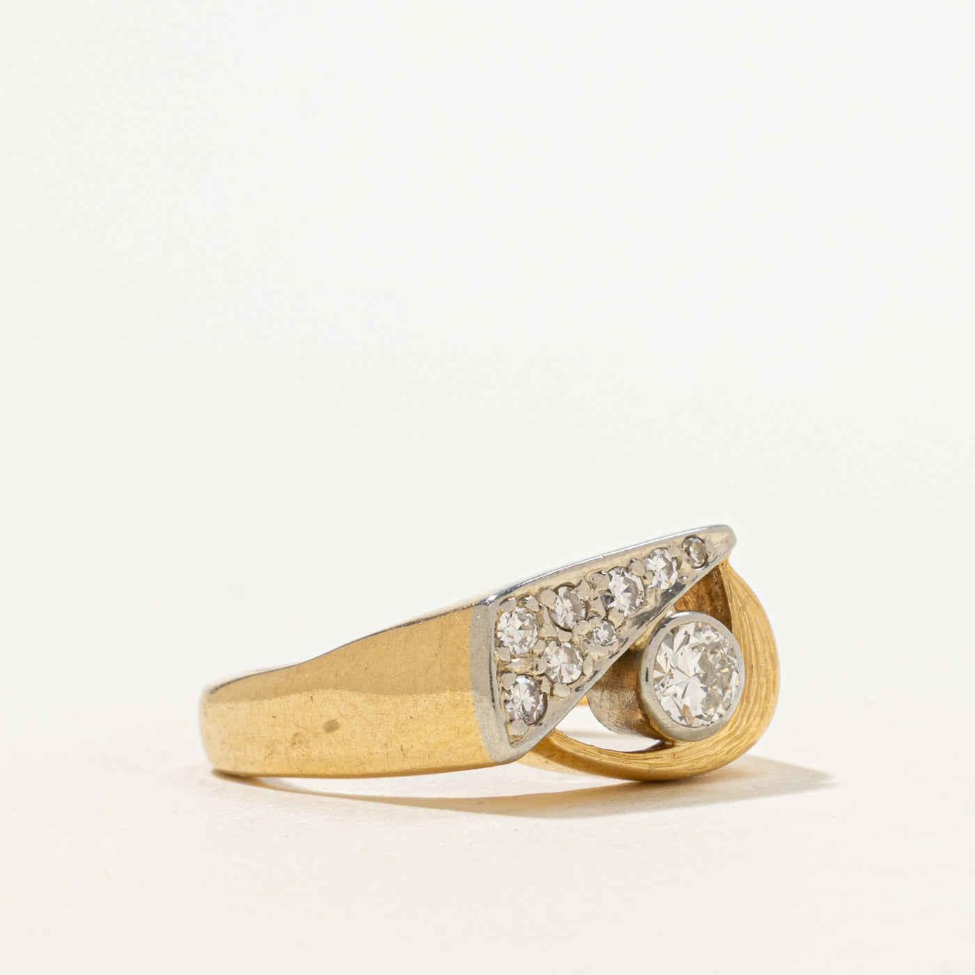 Bague en diamant style ancien européen sur mesure des années 1970 | 0,40 ct | Taille 6,5 |