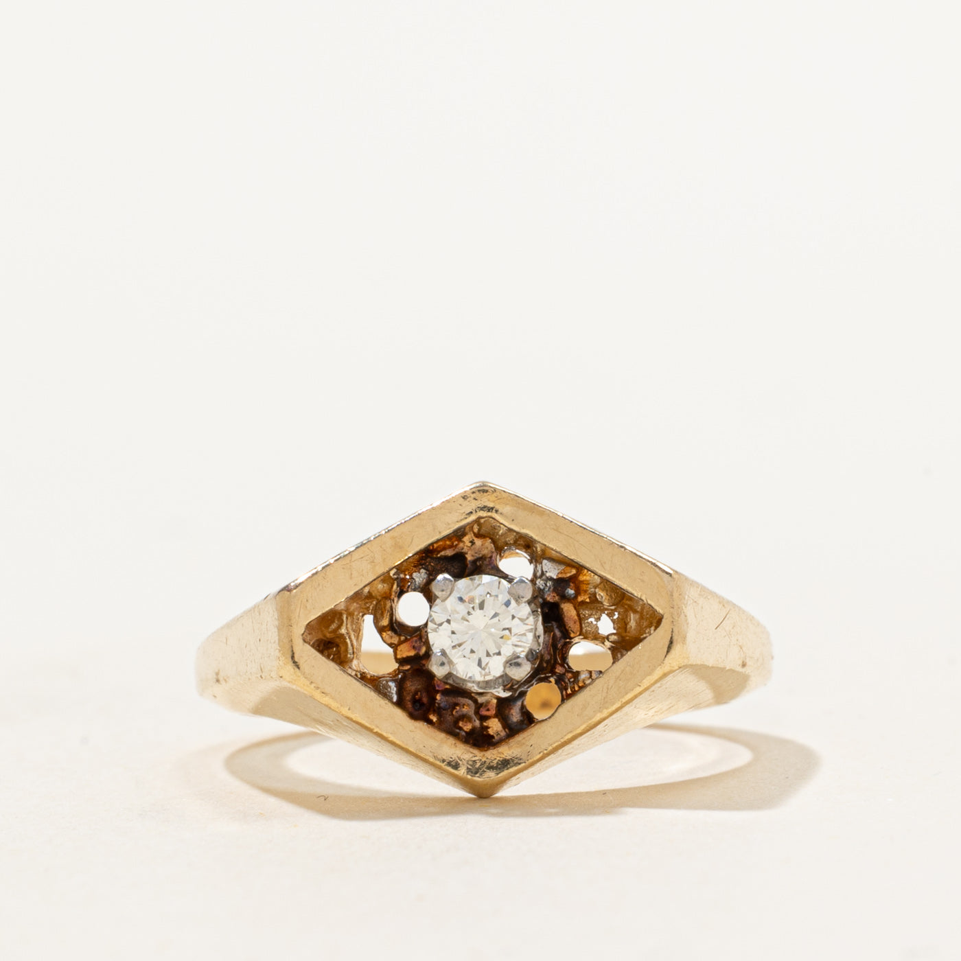 Bague solitaire diamant chevron | 0,15 ct | Taille 5,5 |