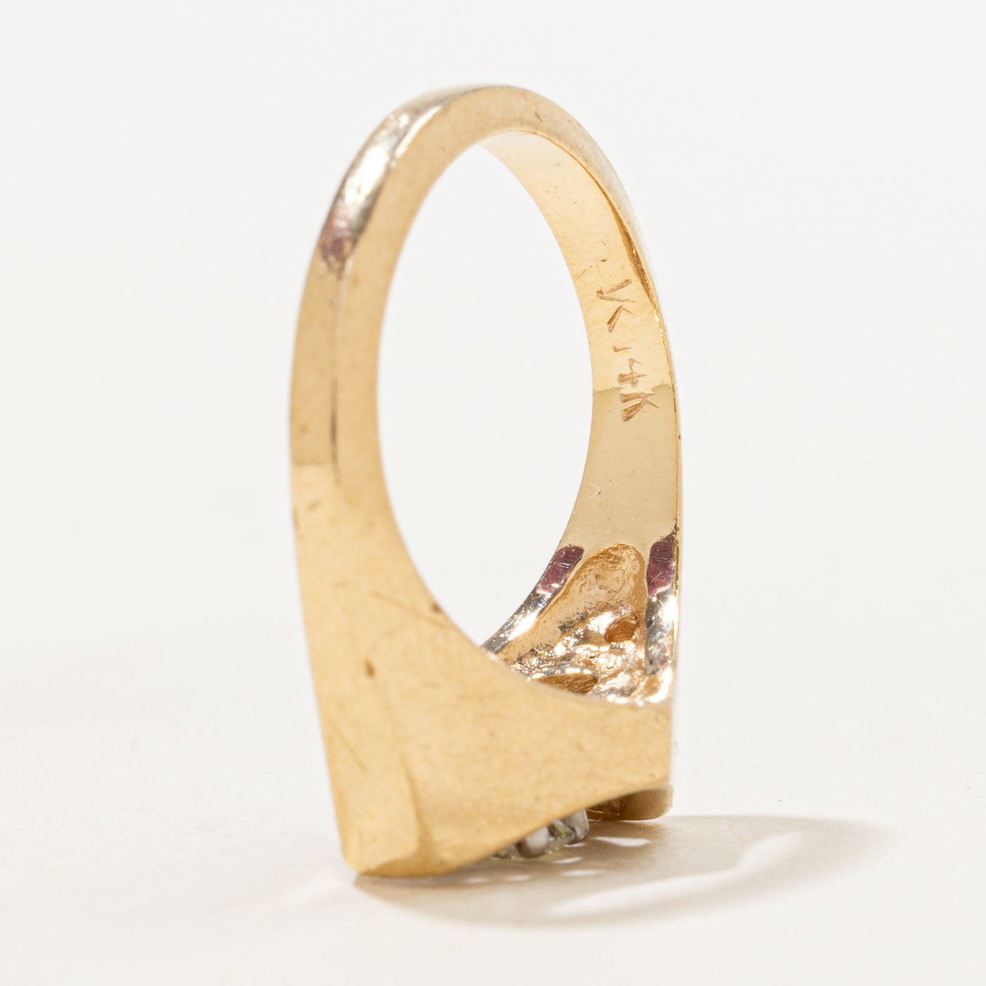 Bague solitaire diamant chevron | 0,15 ct | Taille 5,5 |