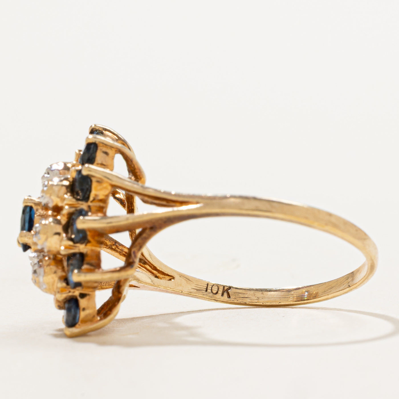 Bague cocktail saphir bleu et diamants | 1,15 ct, 0,02 ct | Taille 8,25 |