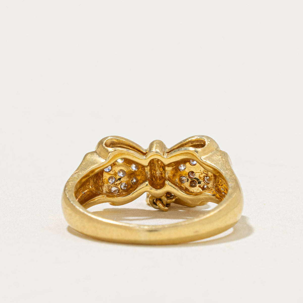 18k Diamond Bow w/ Dangling Heart Ring | 0.33ctw | SZ 5.25