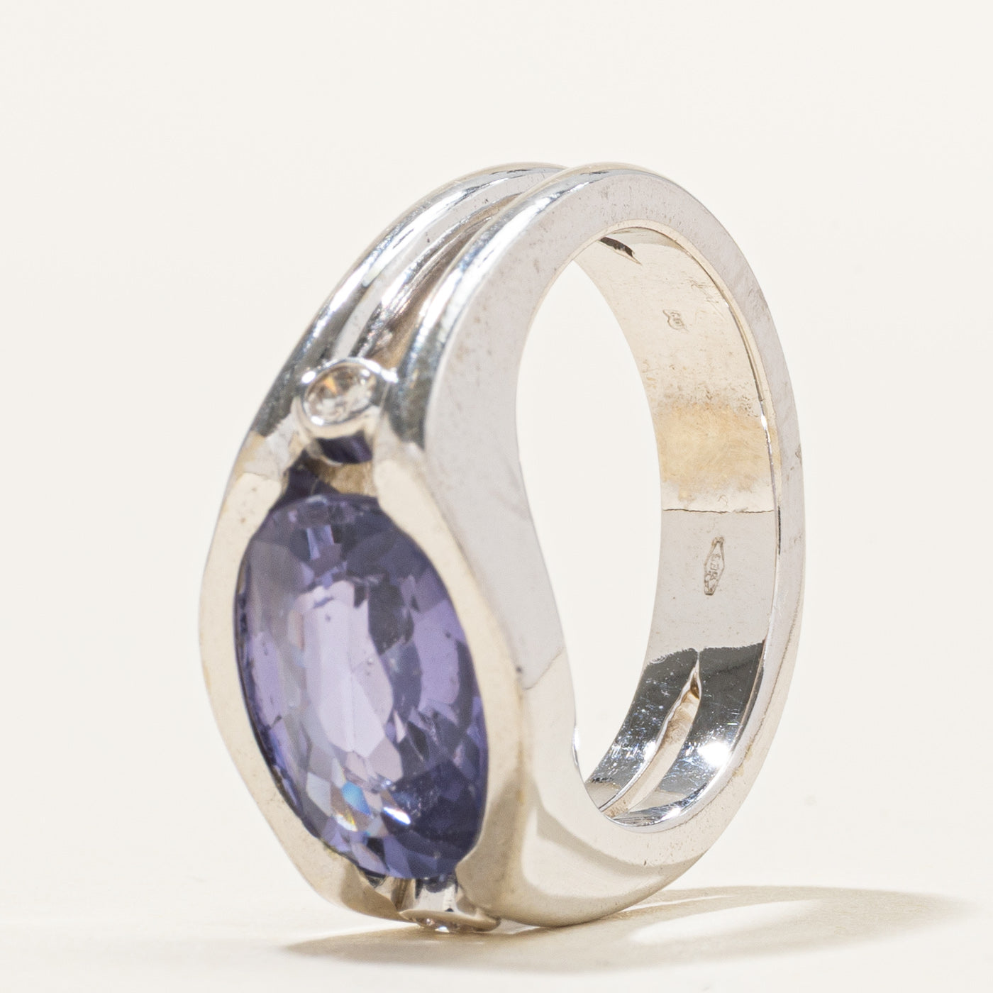 East West Colour Changing Sapphire & Diamond Ring | 3.20ct | 0.08ctw | SZ 5.75