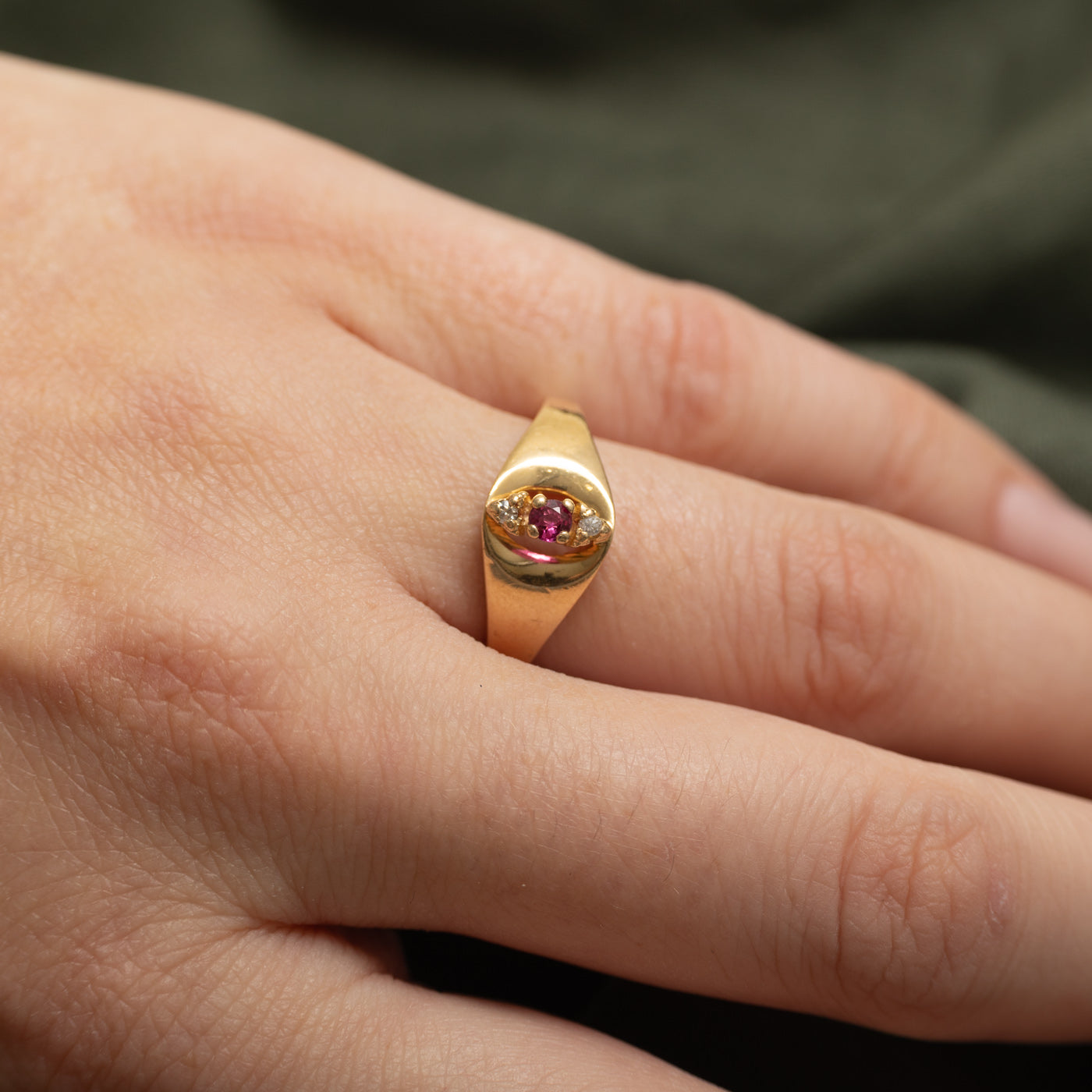 Ruby & Diamond Column Openwork Ring | SZ 7