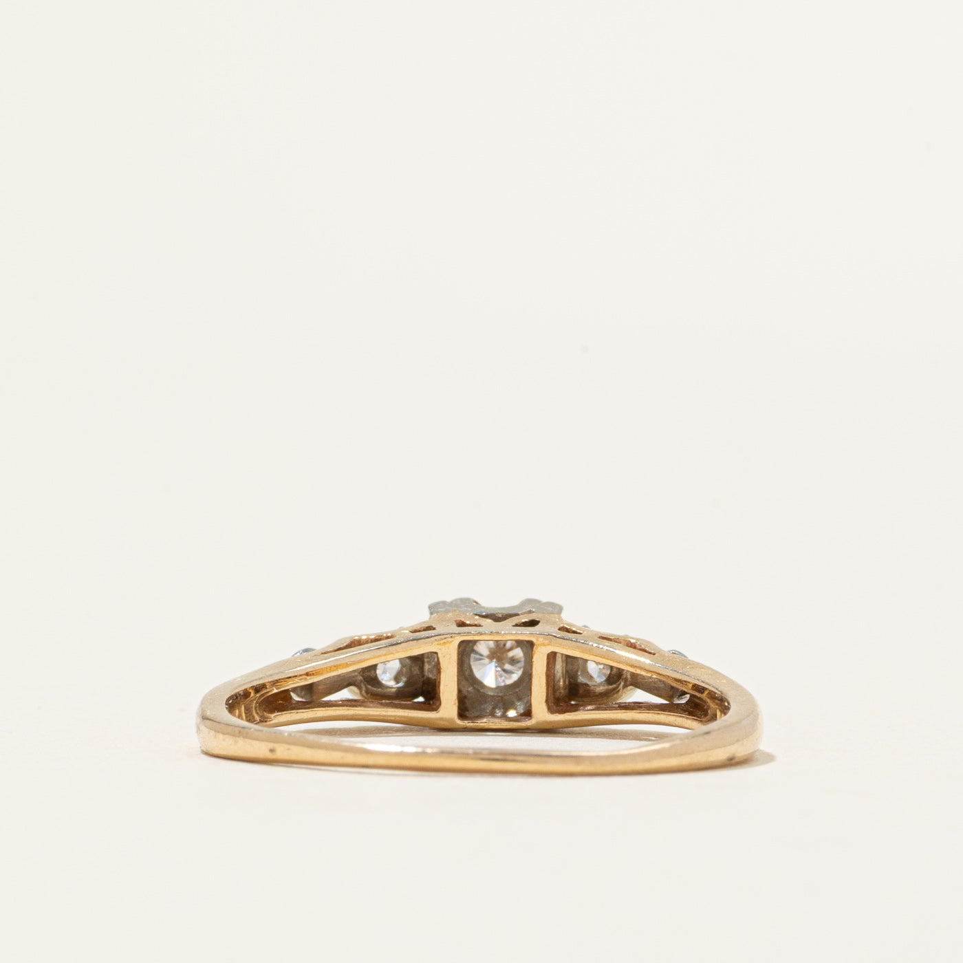 Illusion Set Diamond Ring | 0.16ctw | SZ 7.5