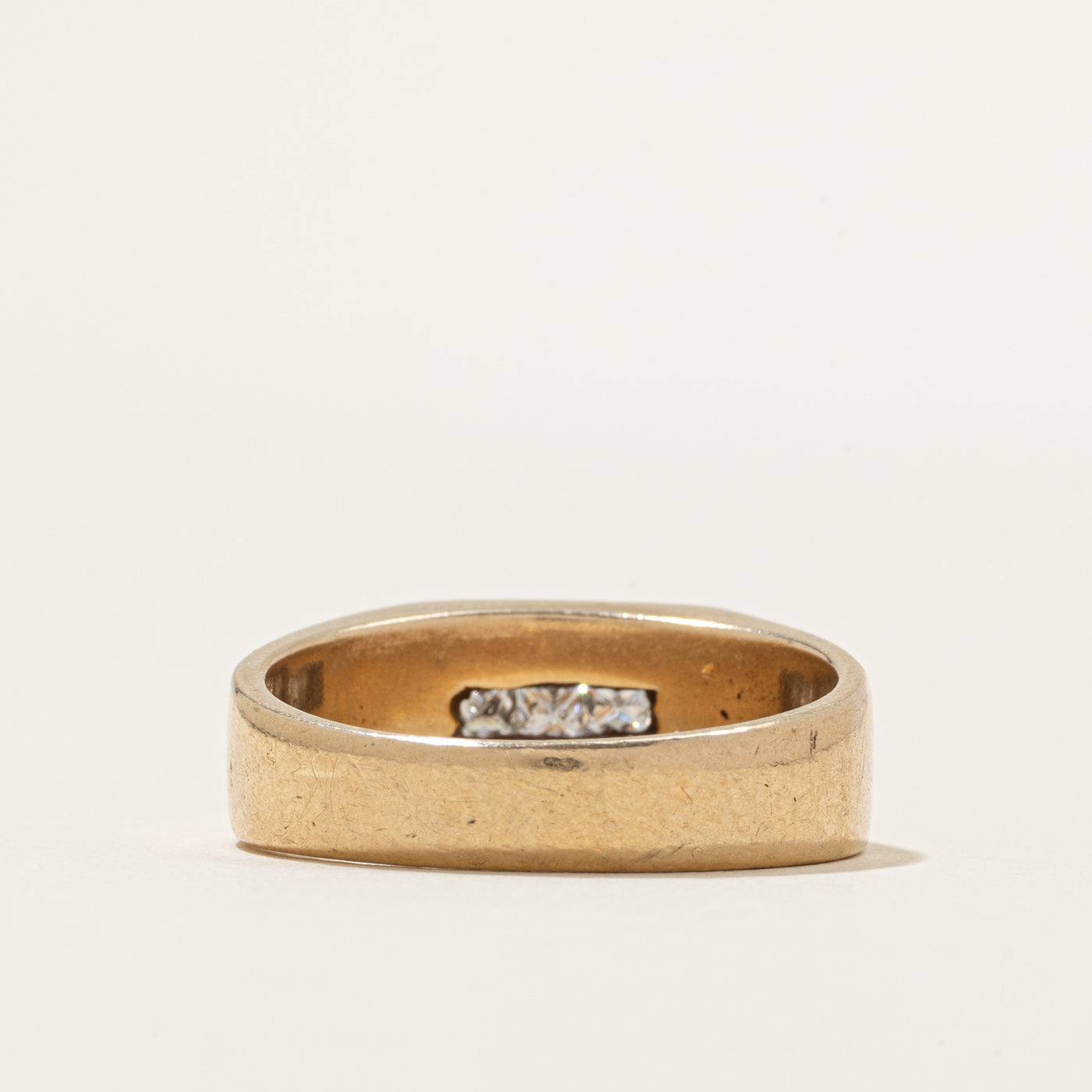 Three Stone Princess Cut Diamond Grooved Signet Ring | 0.25ctw | SZ 10.25