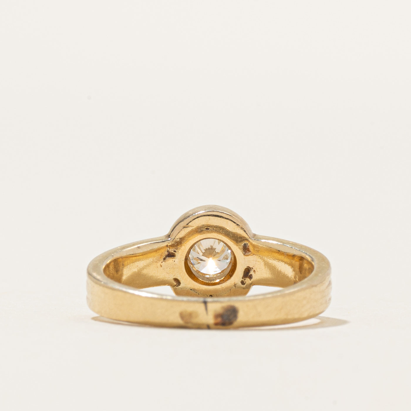 Solitaire Diamond Grooved Ring | 0.17ct | SZ 2.25