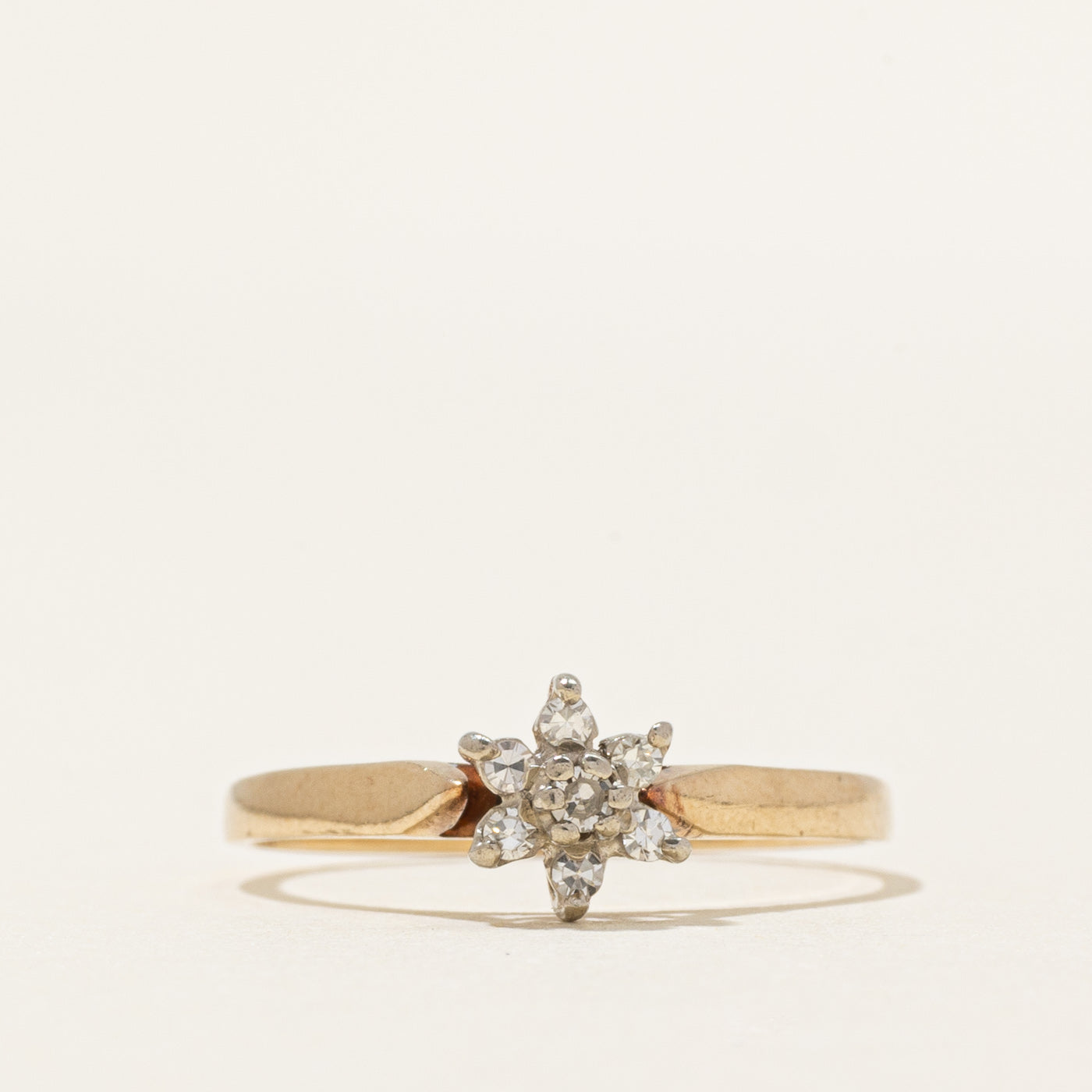 Diamond Petal Cluster Ring | 0.08ctw | SZ 5.5
