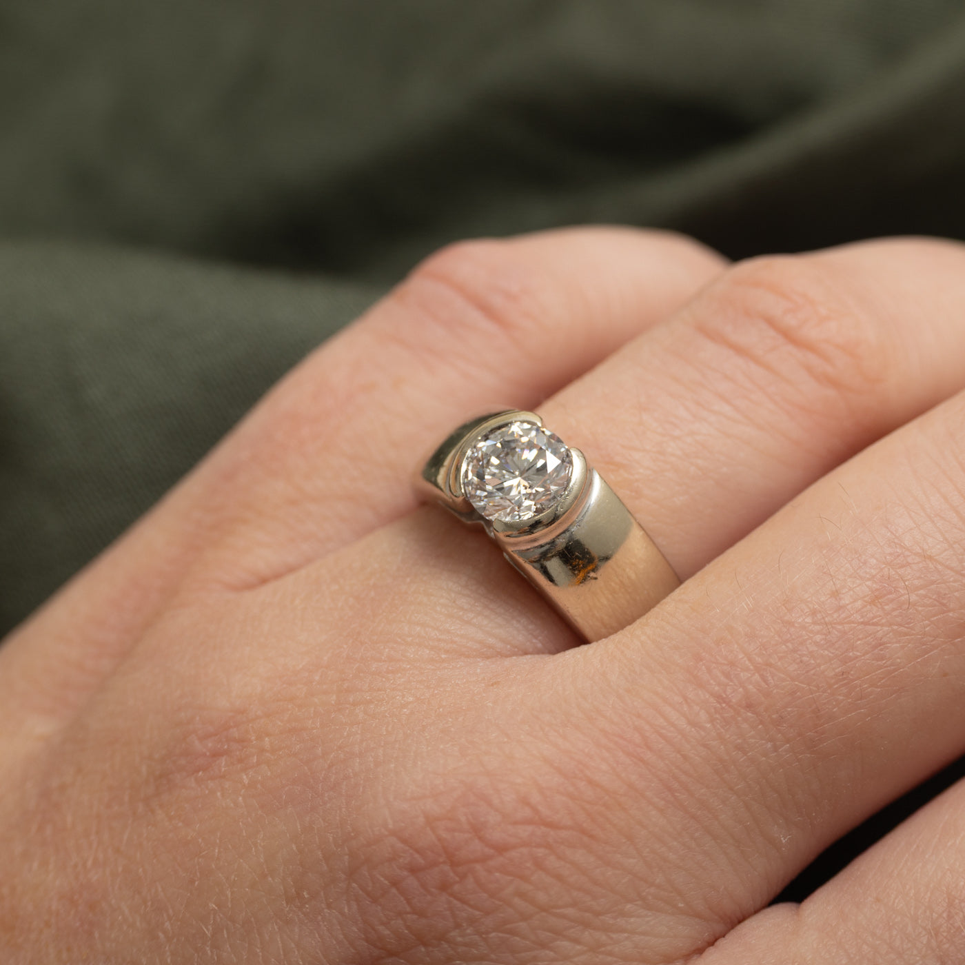 18k Semi Bezel Diamond Chunky Engagement Ring | 1.34ct I1 E/F | SZ 7