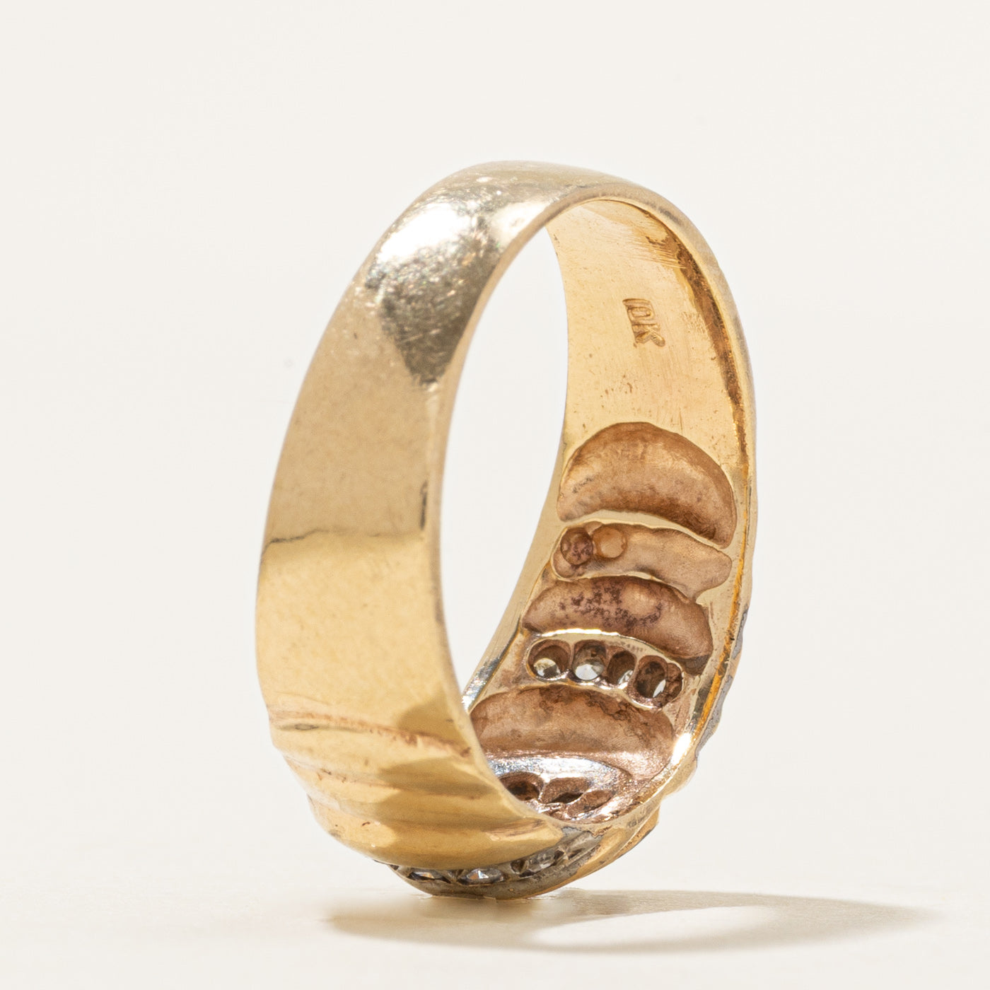 Bague rainurée sertie de diamants taille marquise | 0,15 ct | Taille 6,75