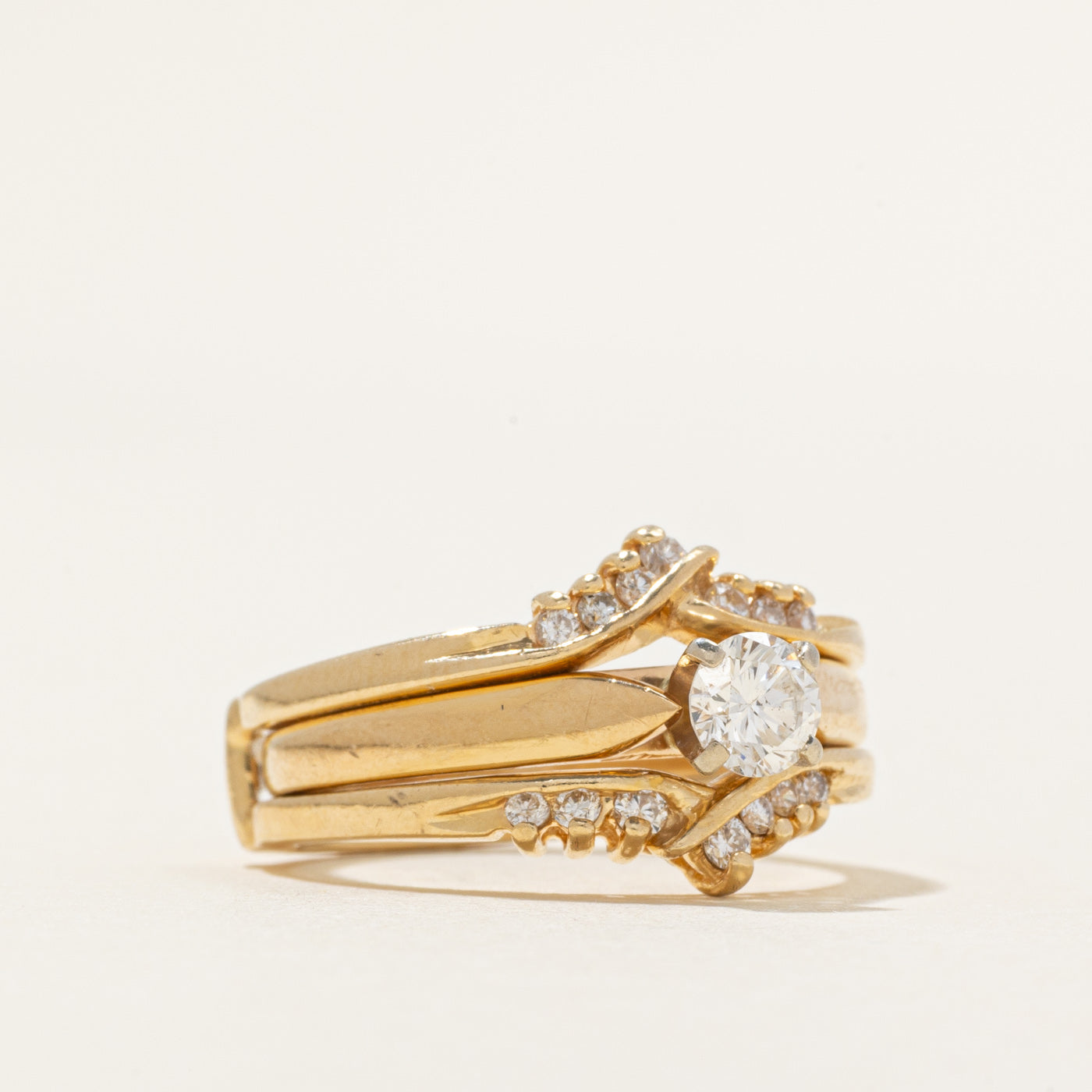 Diamond Chevron Accented Wedding Ring Set | 0.51ctw | SZ 5