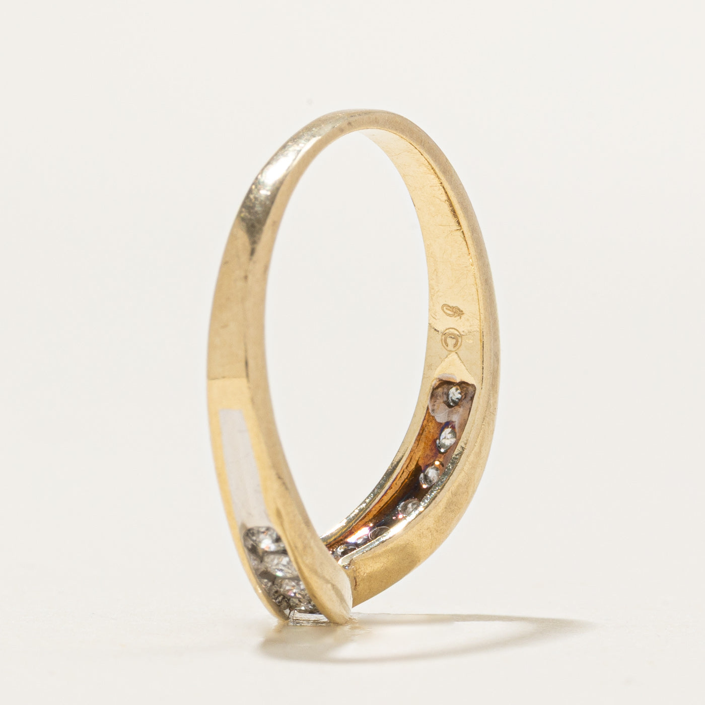 Semi Eternity Diamond Chevron Ring | 0.20ct | SZ 7.25