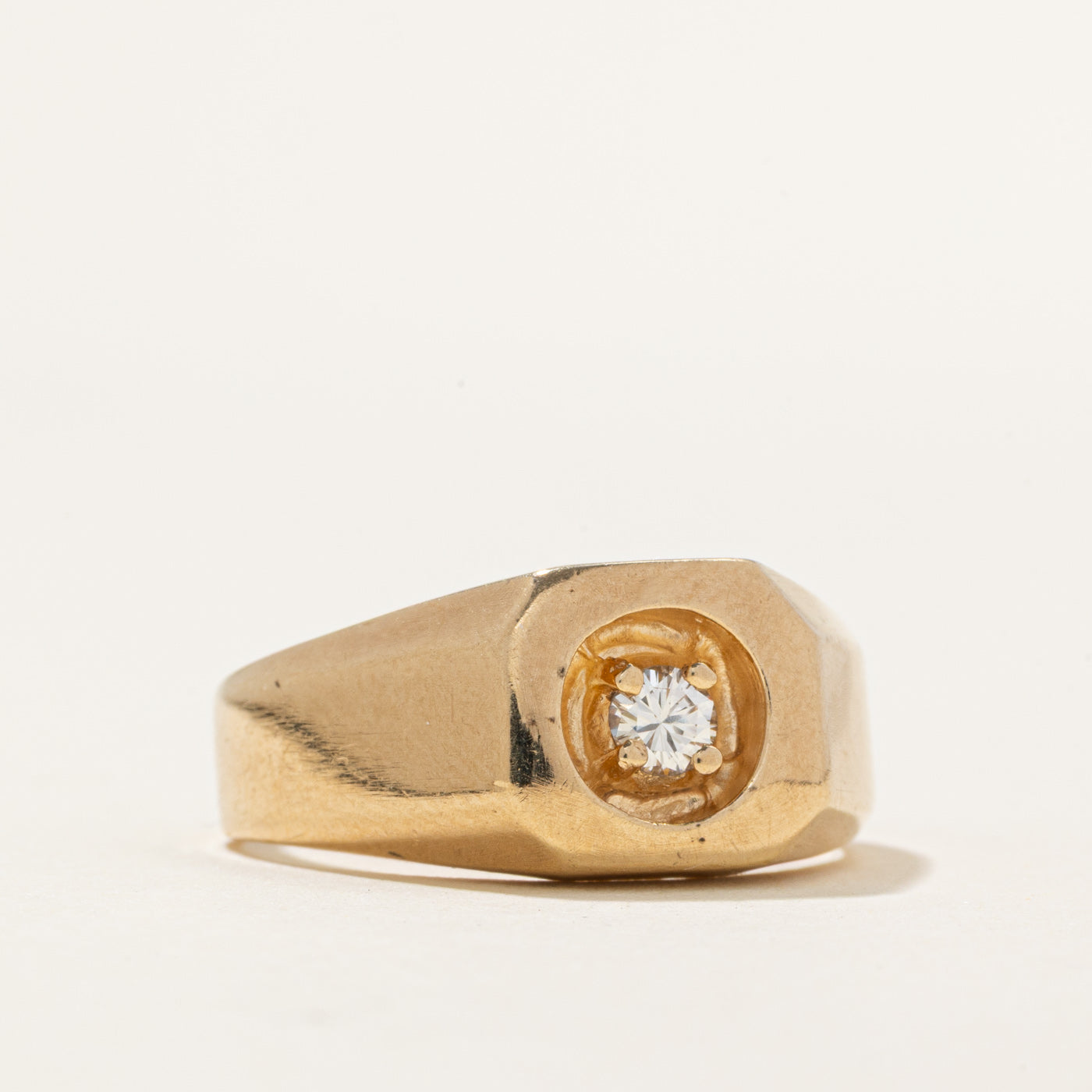 Solitaire Diamond Signet Ring | 0.18ct | SZ 9.25