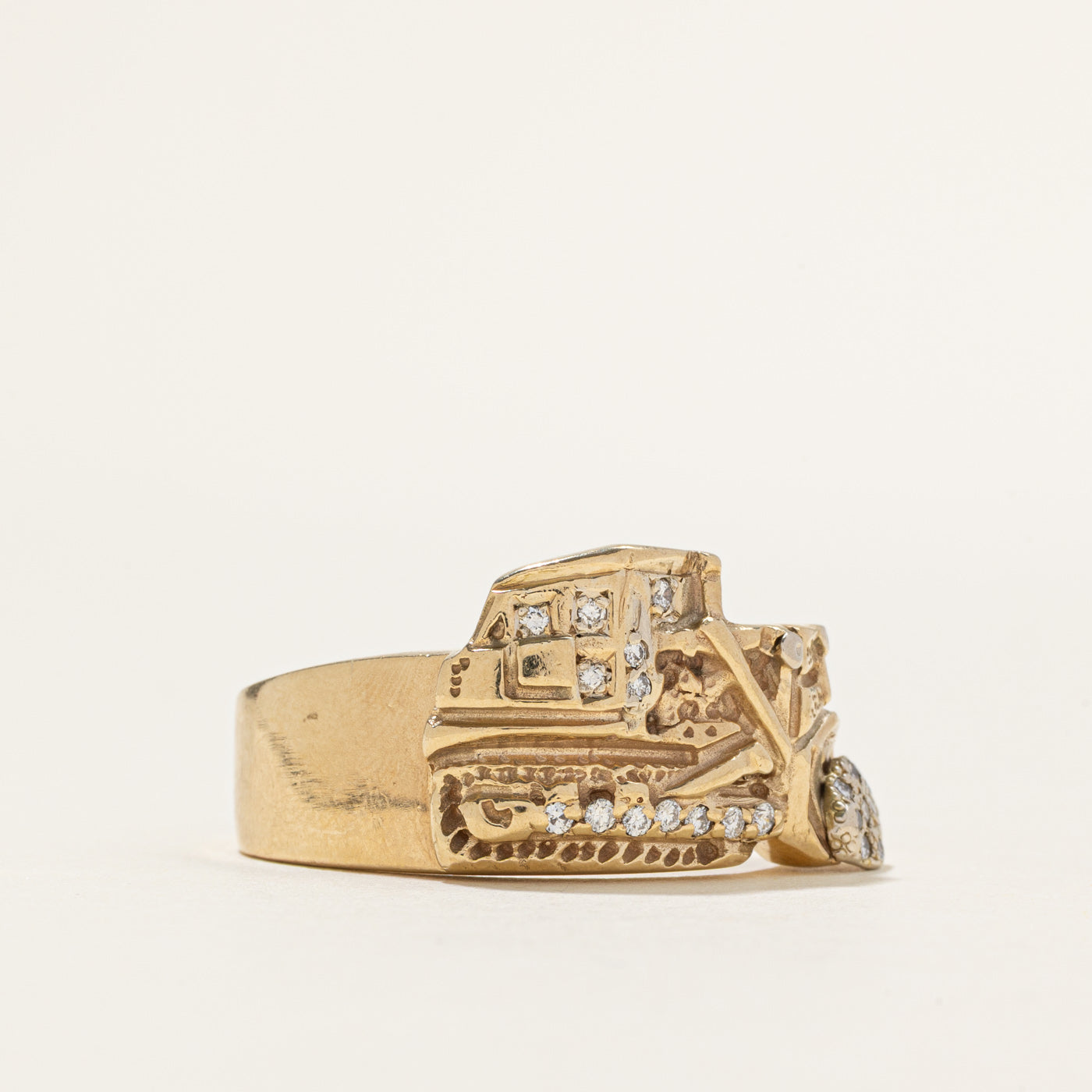 Diamond Bulldozer Ring | 0.20ctw | SZ 12.75