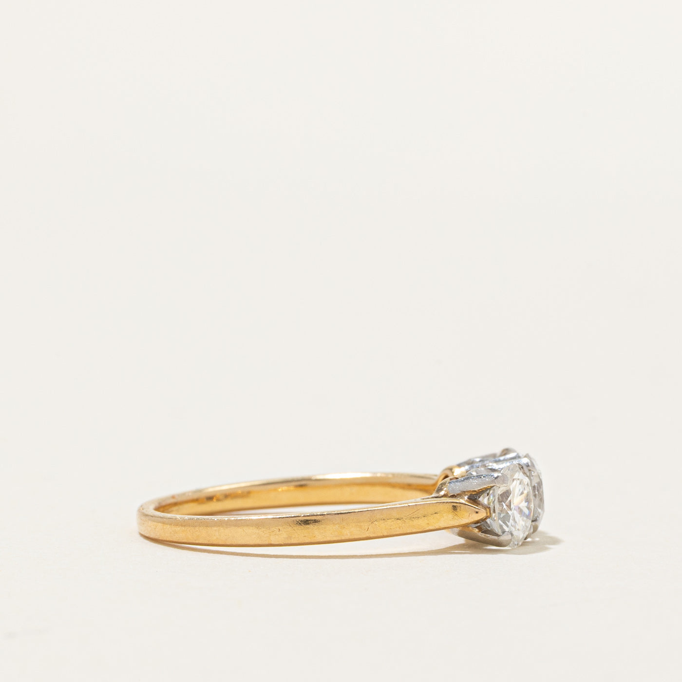 18k Three Stone Diamond Ring | 1.04ctw VS2/SI1 H | SZ 6.5