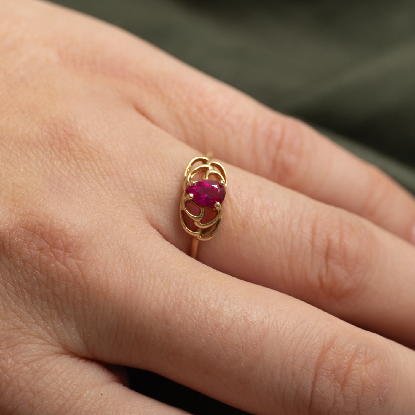 Pear Cut Synthetic Ruby Openwork Ring | SZ 6.5