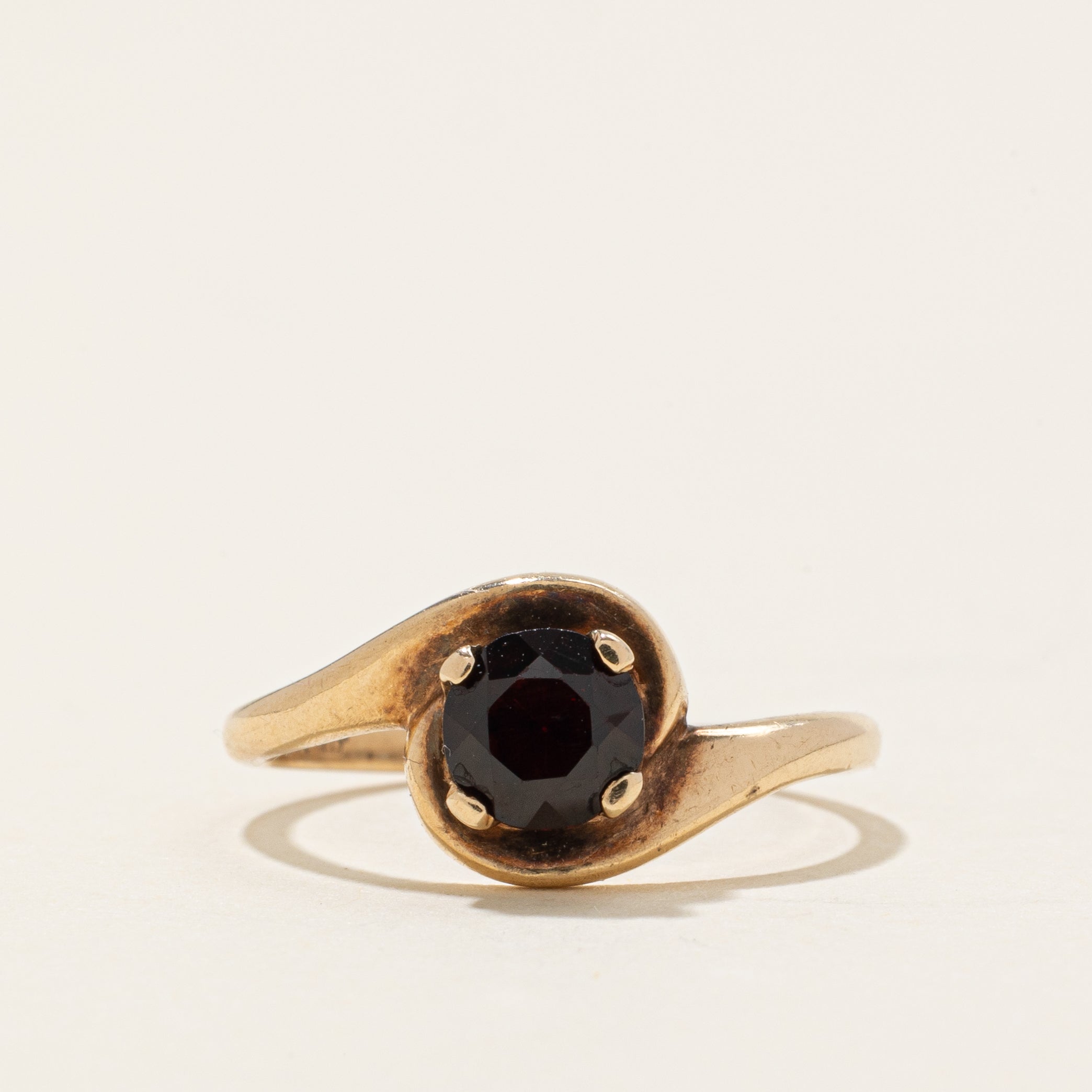 Solitaire Garnet Bypass Ring | 0.6ct | SZ 5.25 |