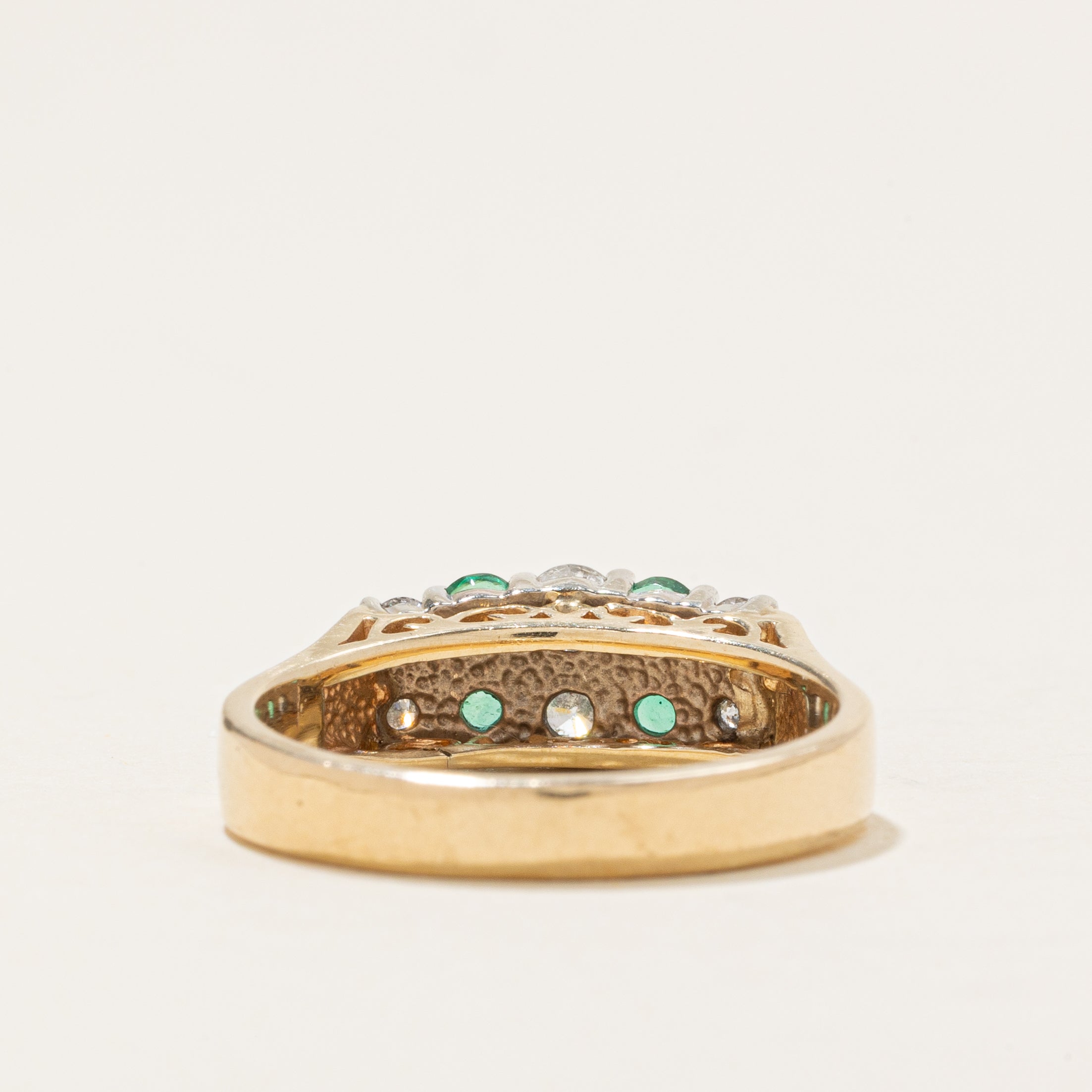Multi Column Diamond & Emerald Ring | 0.34ctw, 0.24ctw | SZ 7.0 |