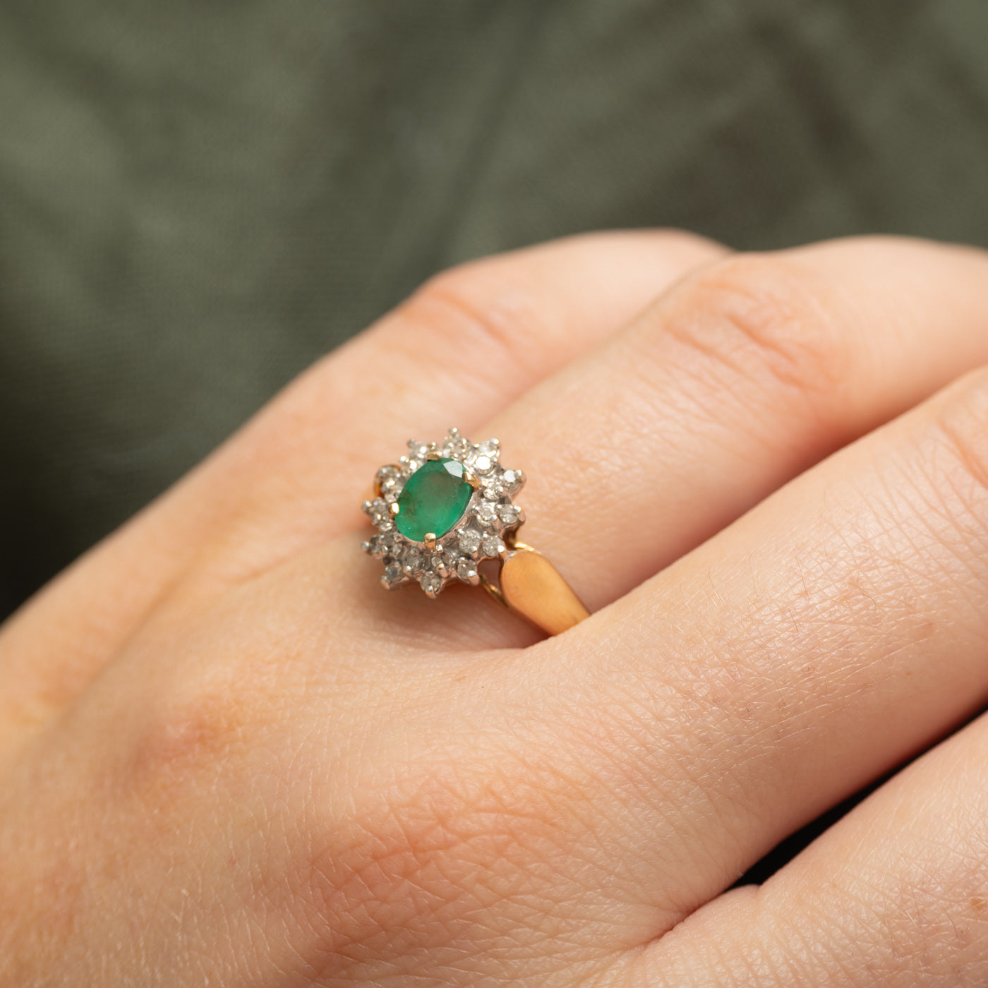 Oval Cut Emerald & Diamond Petal Halo Cluster Ring | 0.35ct, 0.19ctw | SZ 9