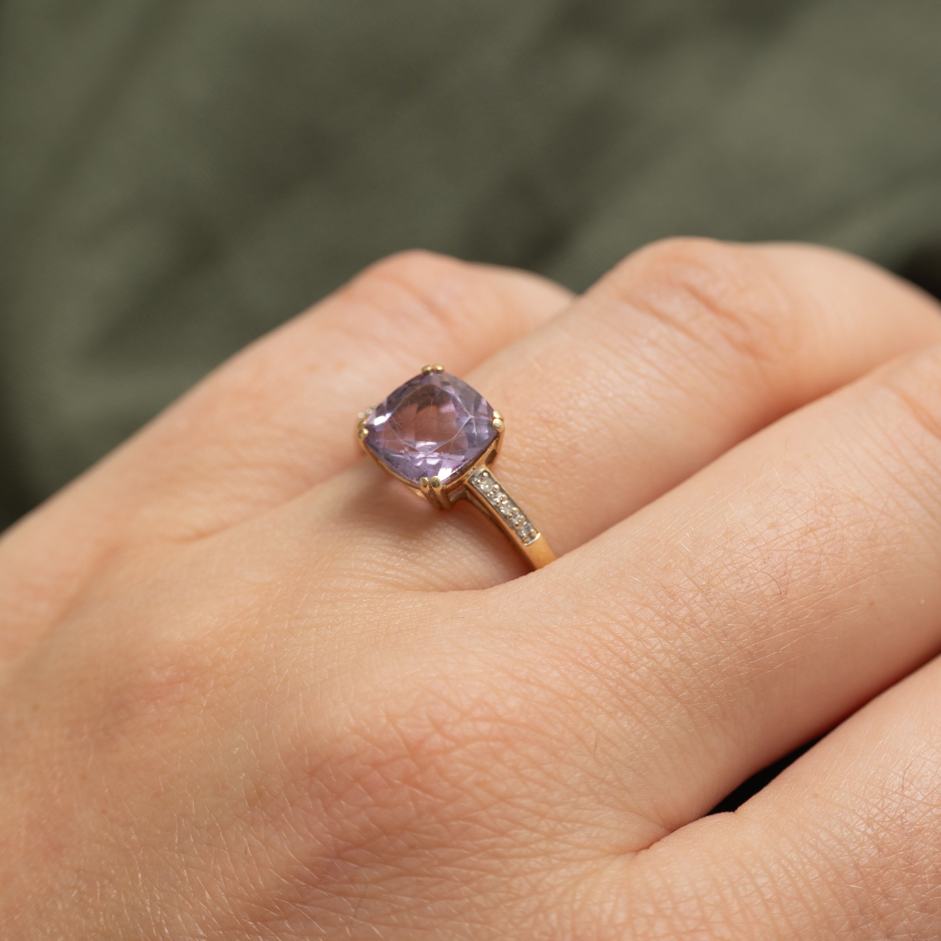 Cushion Cut Amethyst & Diamond Ring | 2.25ct, 0.02ctw | SZ 7.5