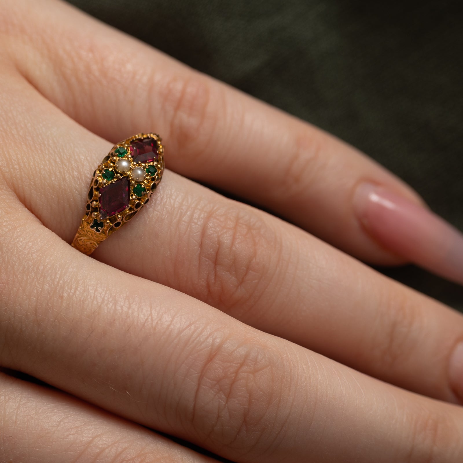1874 Victorian Birmingham Garnet & Pearl Antique Ring | 0.80ctw | SZ 8.5
