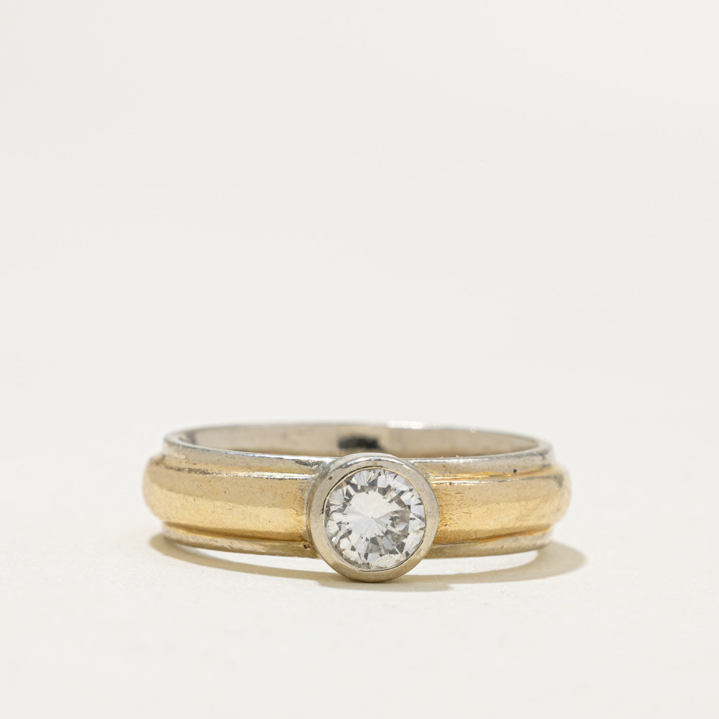 14k Two Tone Solitaire Diamond Grooved Engagement Ring | 0.56ct SI1 K | SZ 6